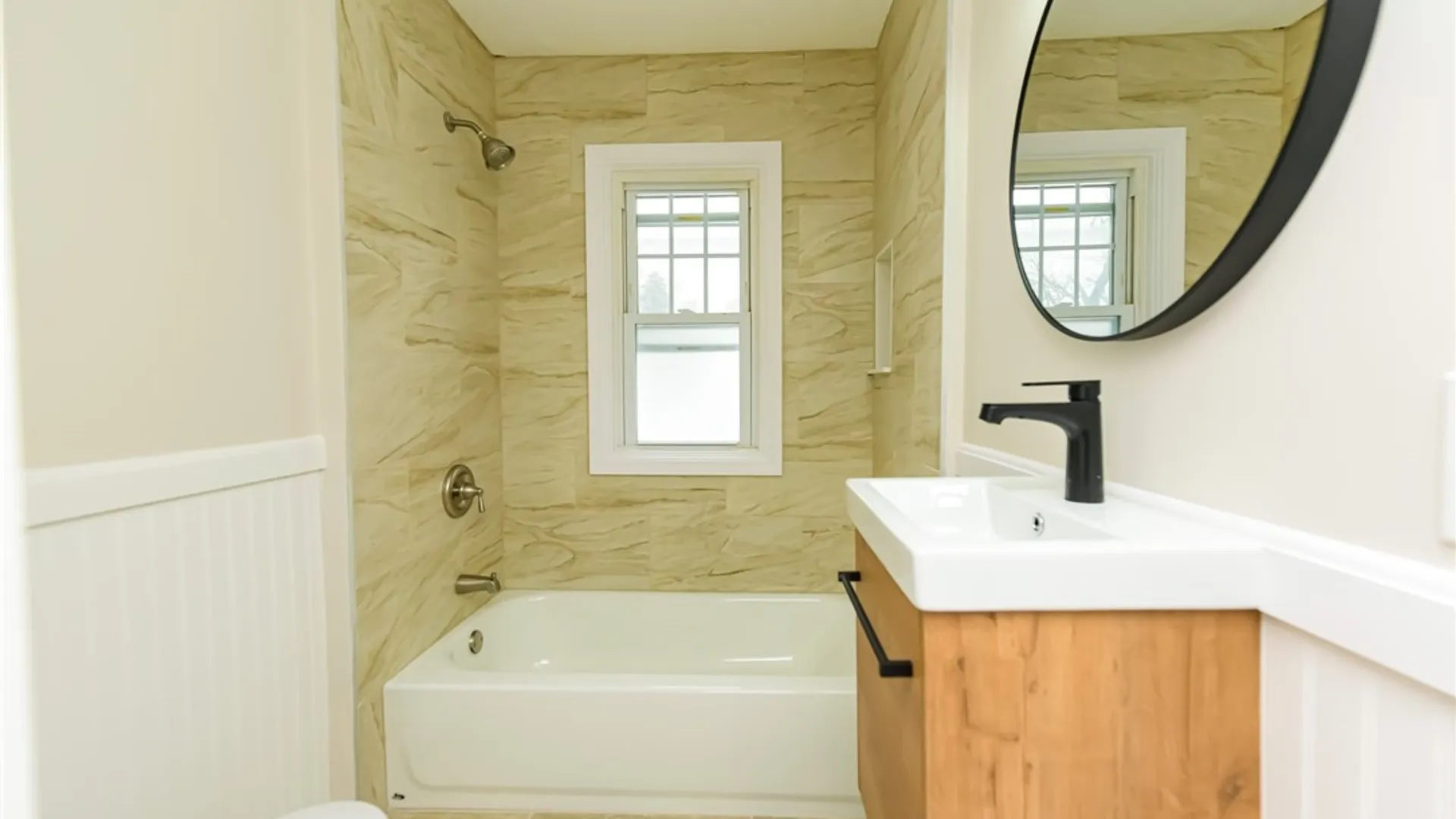 Property at 31 Wendhurst Drive, Greece, NY 14616 17