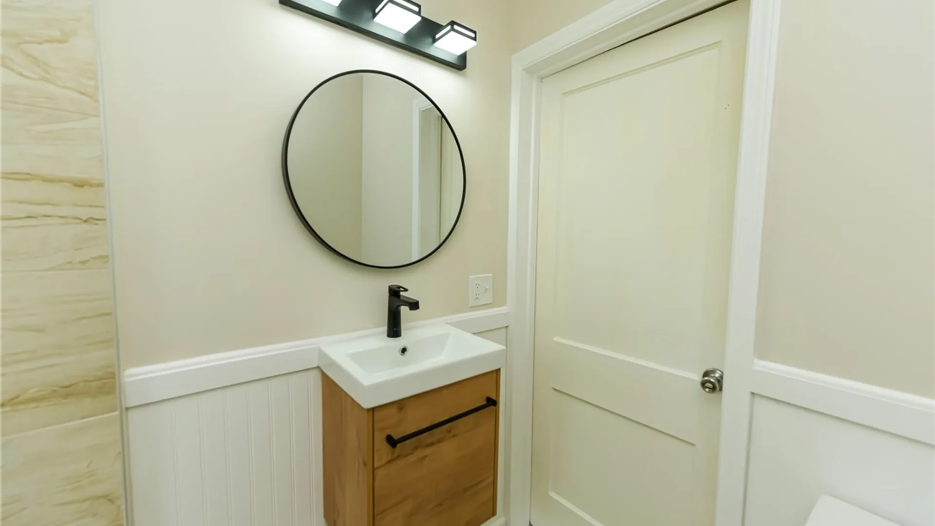 Property at 31 Wendhurst Drive, Greece, NY 14616 18