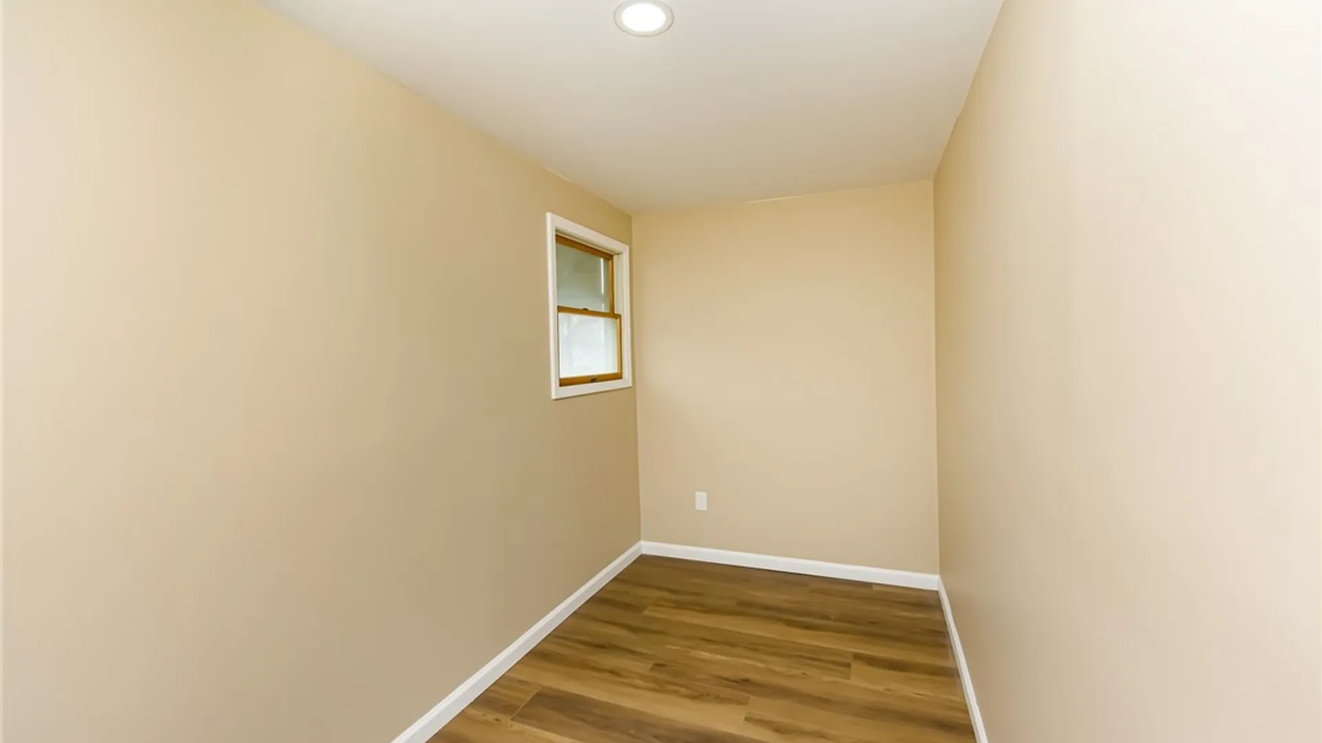 Property at 31 Wendhurst Drive, Greece, NY 14616 31