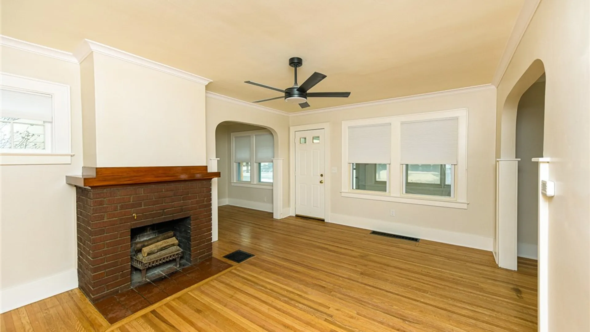 Property at 31 Wendhurst Drive, Greece, NY 14616 5