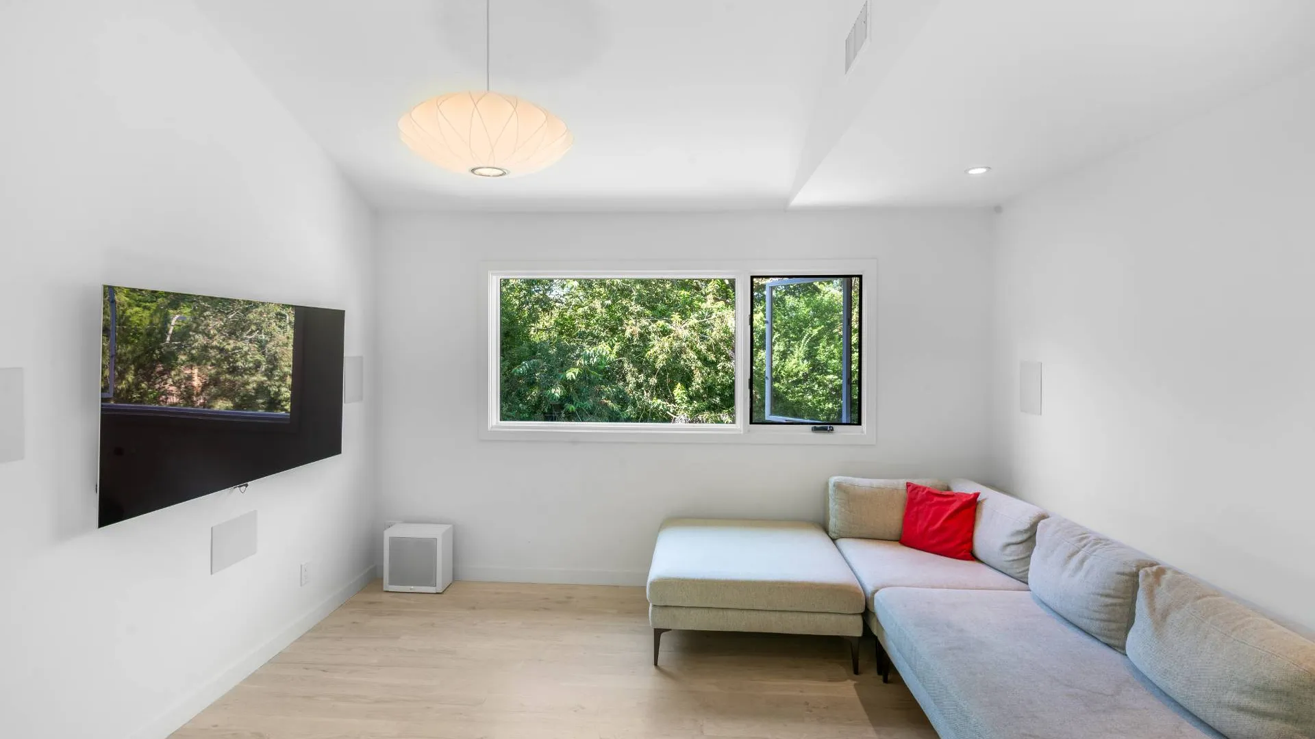 Property at 30 Hoppin Avenue, Montauk, NY 11954 13