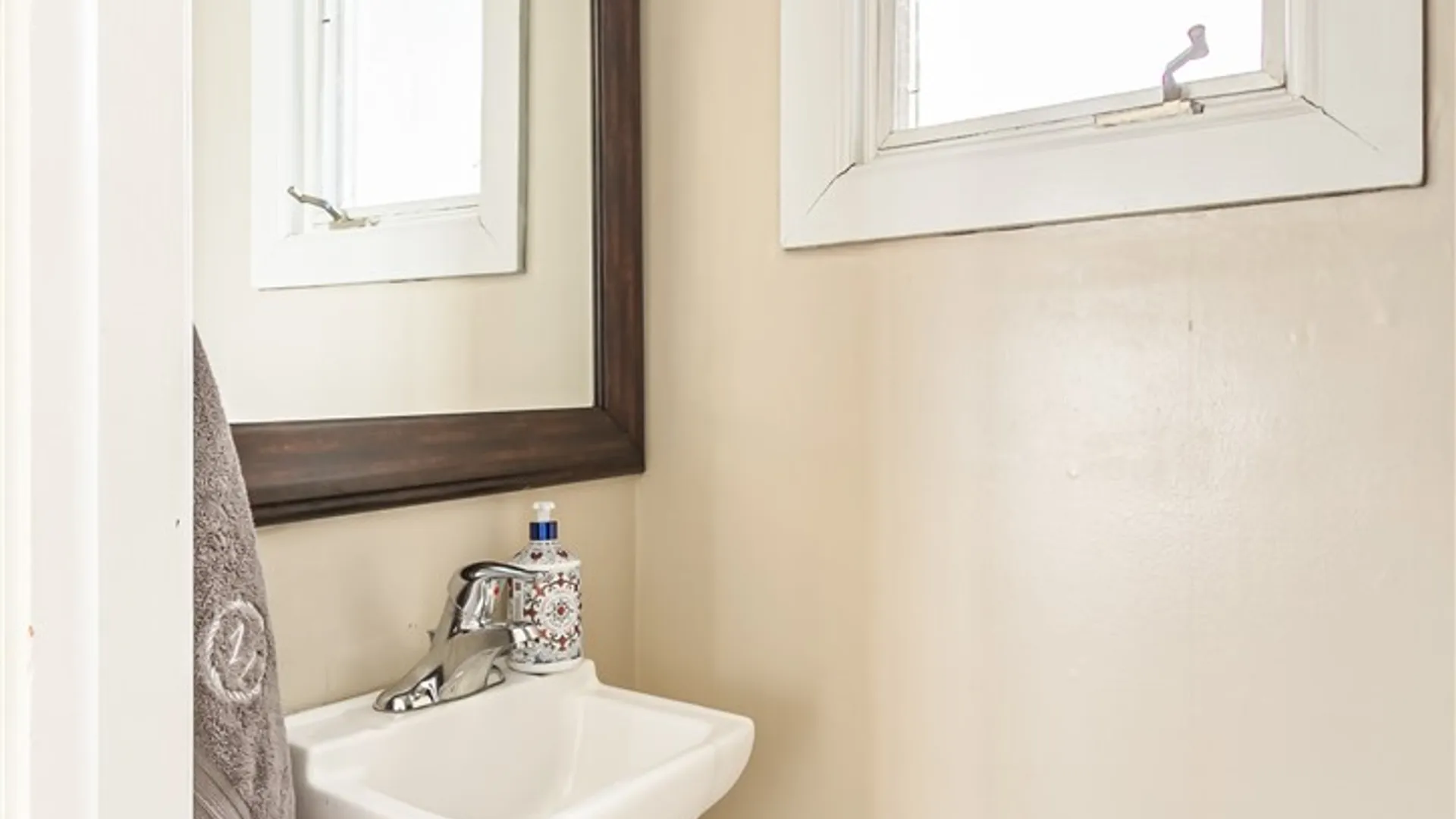 Property at 112 Astor Drive, Brighton, NY 14610 14