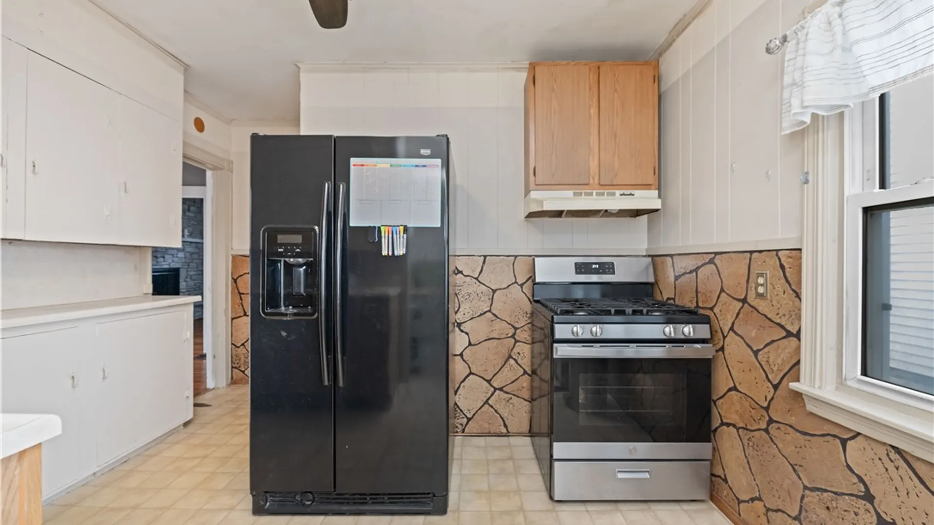 Property at 158 Ross Street, Batavia City, NY 14020 15