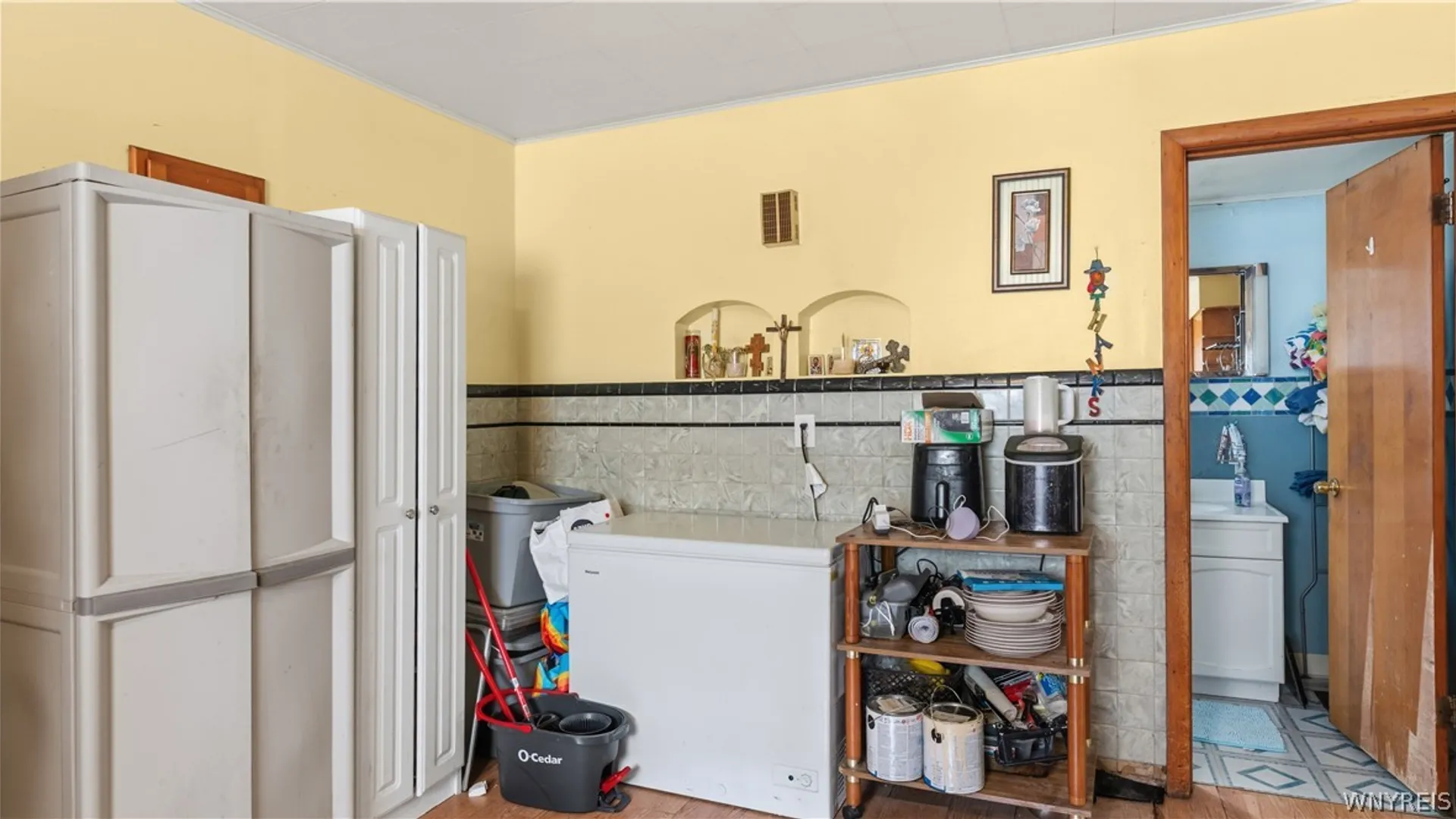 Property at 27 Johnson Street, Lackawanna, NY 14218 14