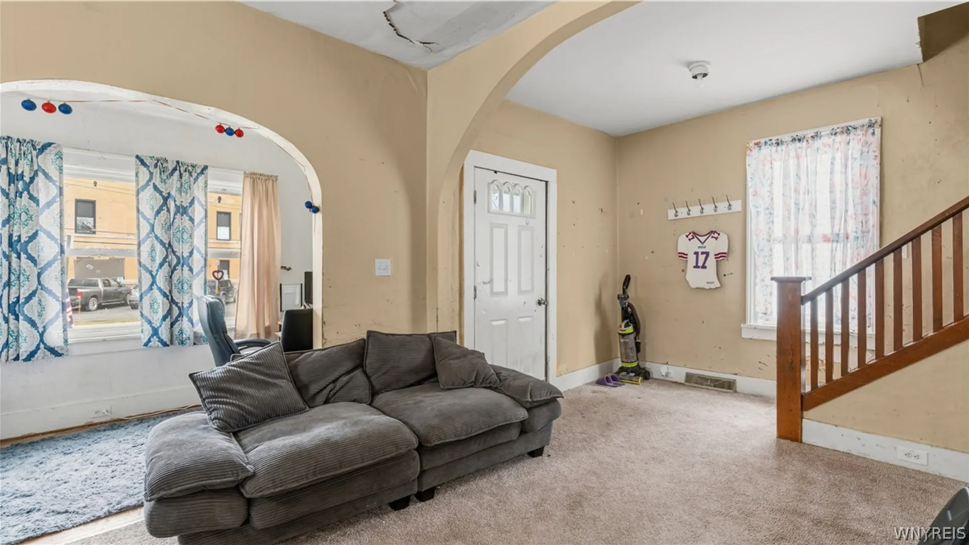 Property at 27 Johnson Street, Lackawanna, NY 14218 3