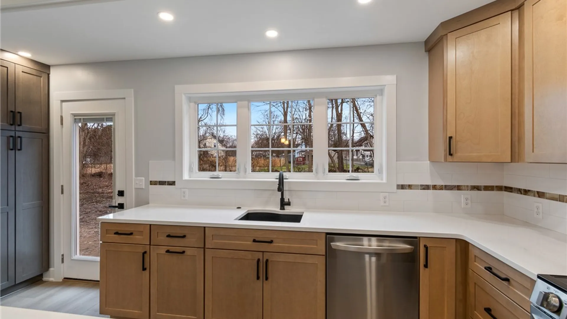 Property at 4034 Rasmussen Street, Williamson, NY 14589 6
