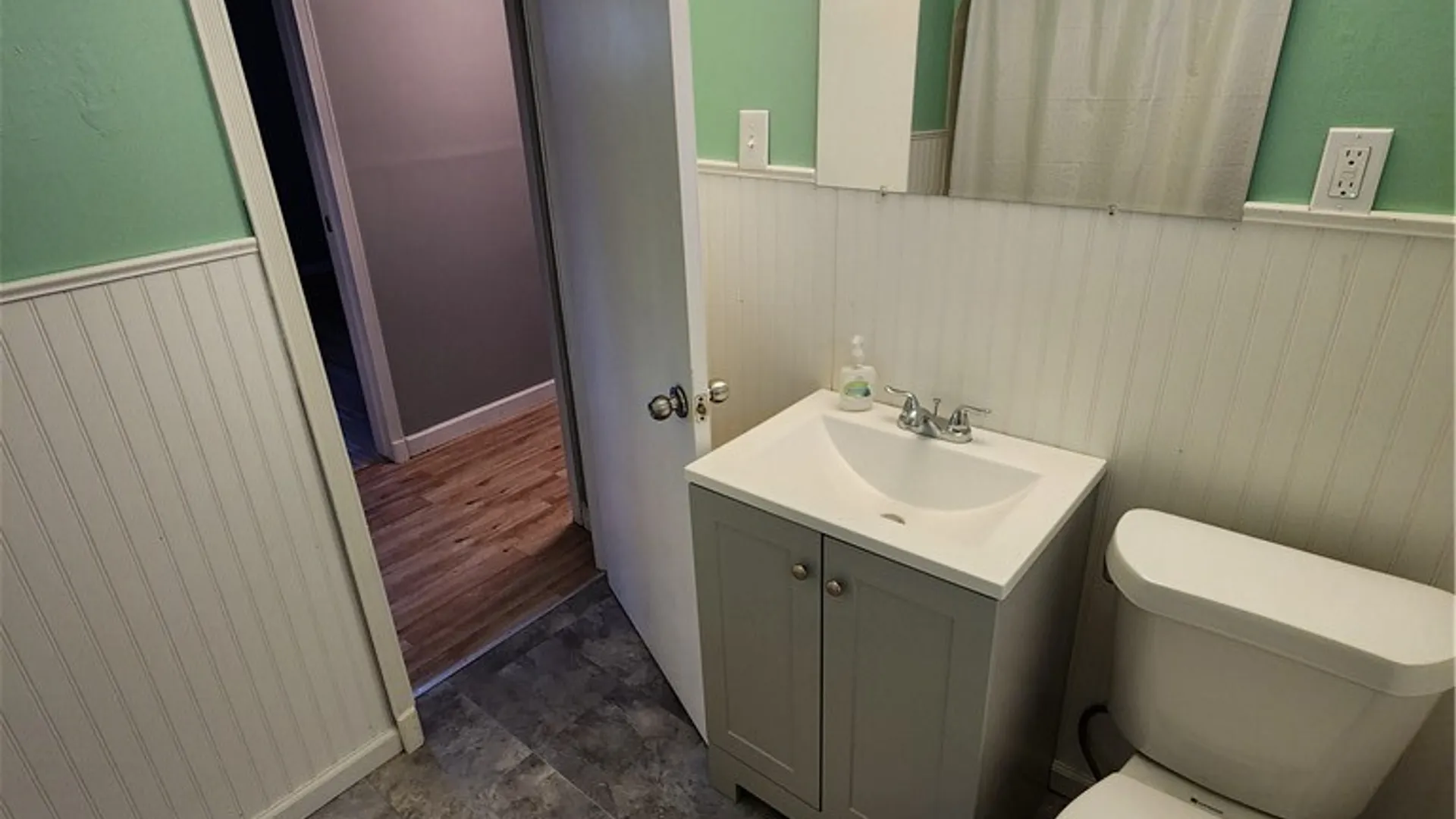 Property at 15 Edgewood Ave, Buffalo, NY 14220 19