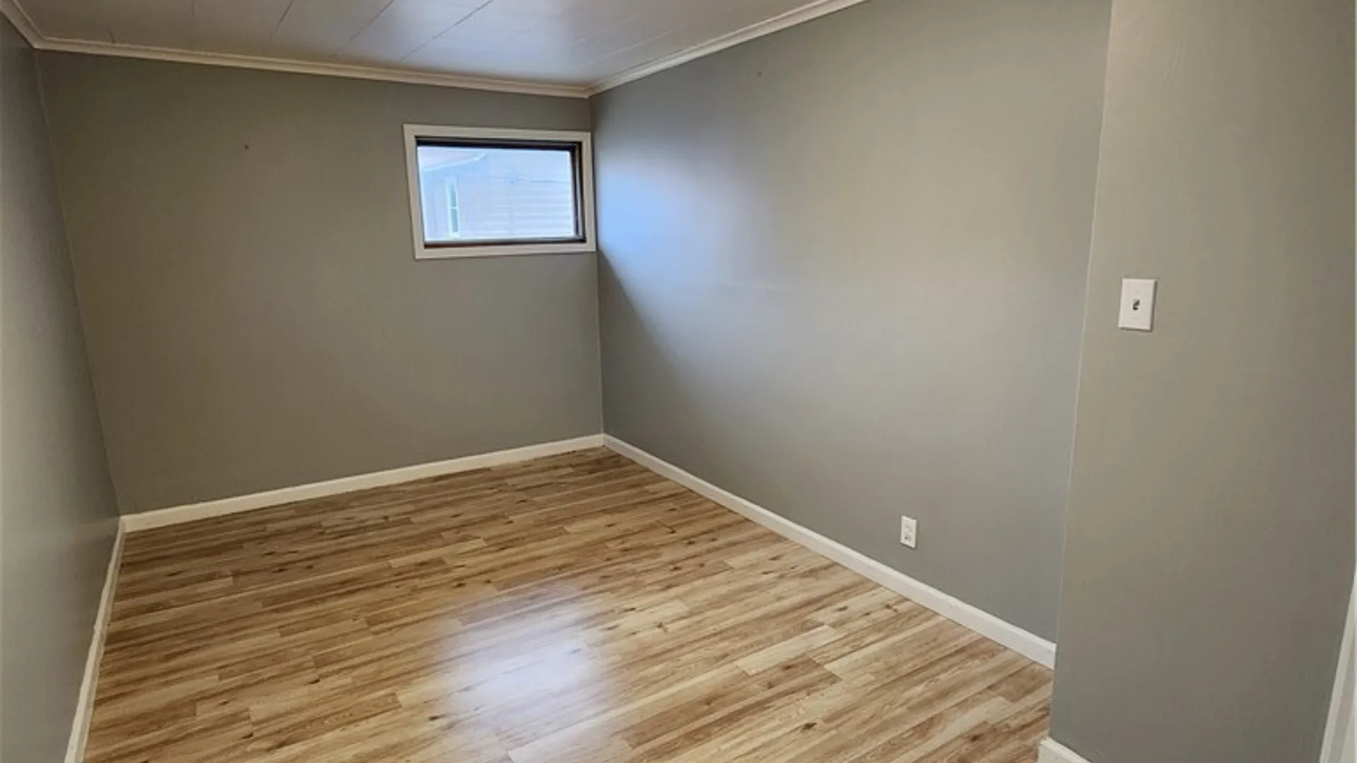 Property at 15 Edgewood Ave, Buffalo, NY 14220 20