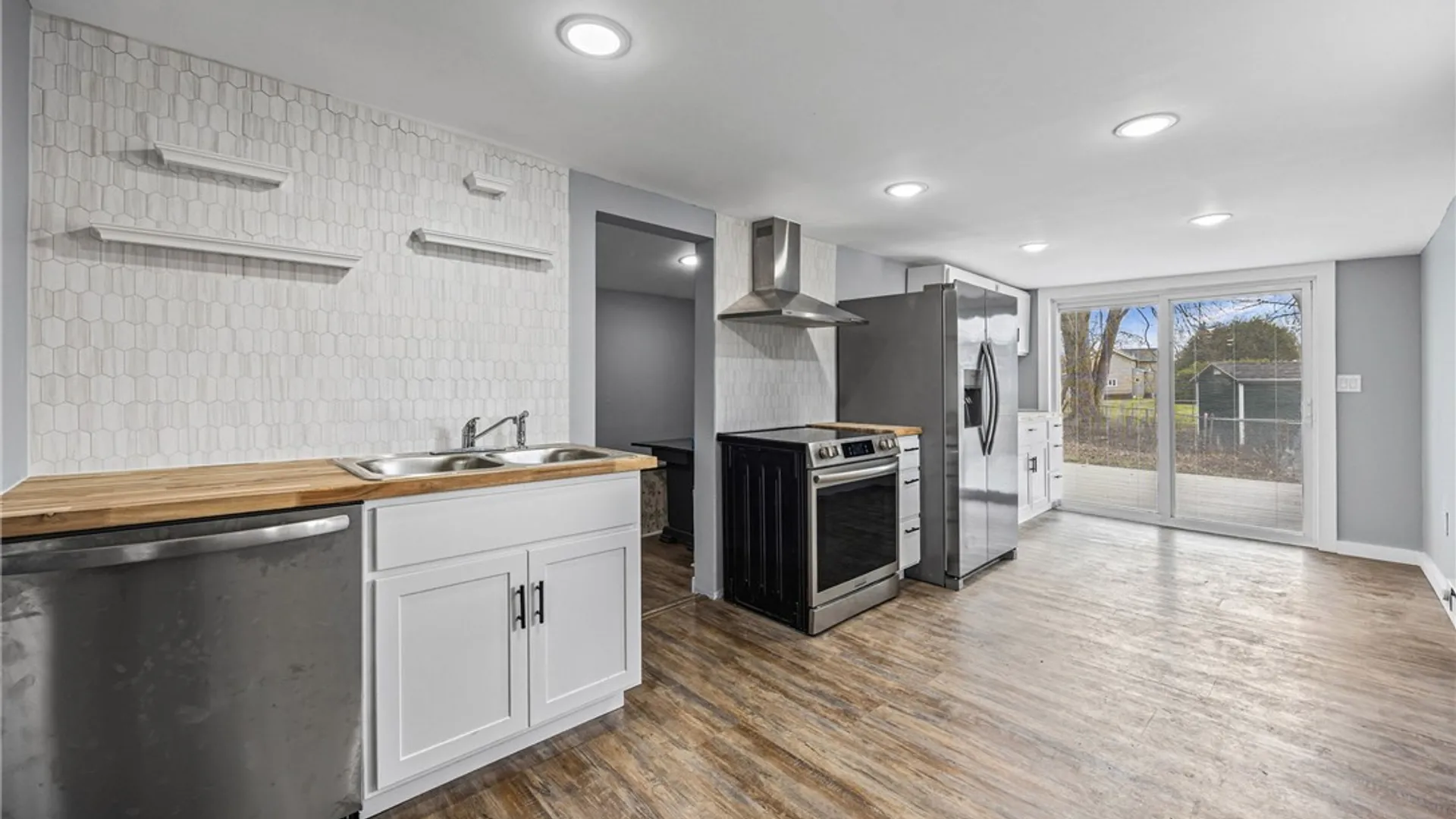 Property at 51 Elizabeth Street, Waterloo, NY 13165 6
