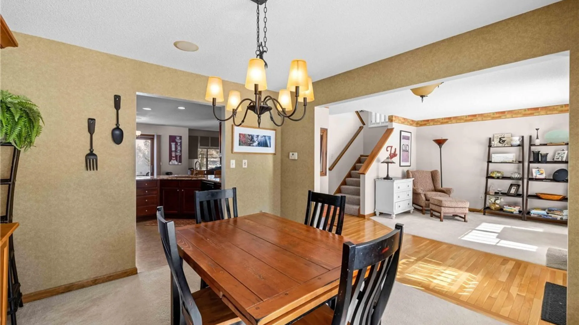 Property at 6521 White Oak, Hamburg, NY 14085 14