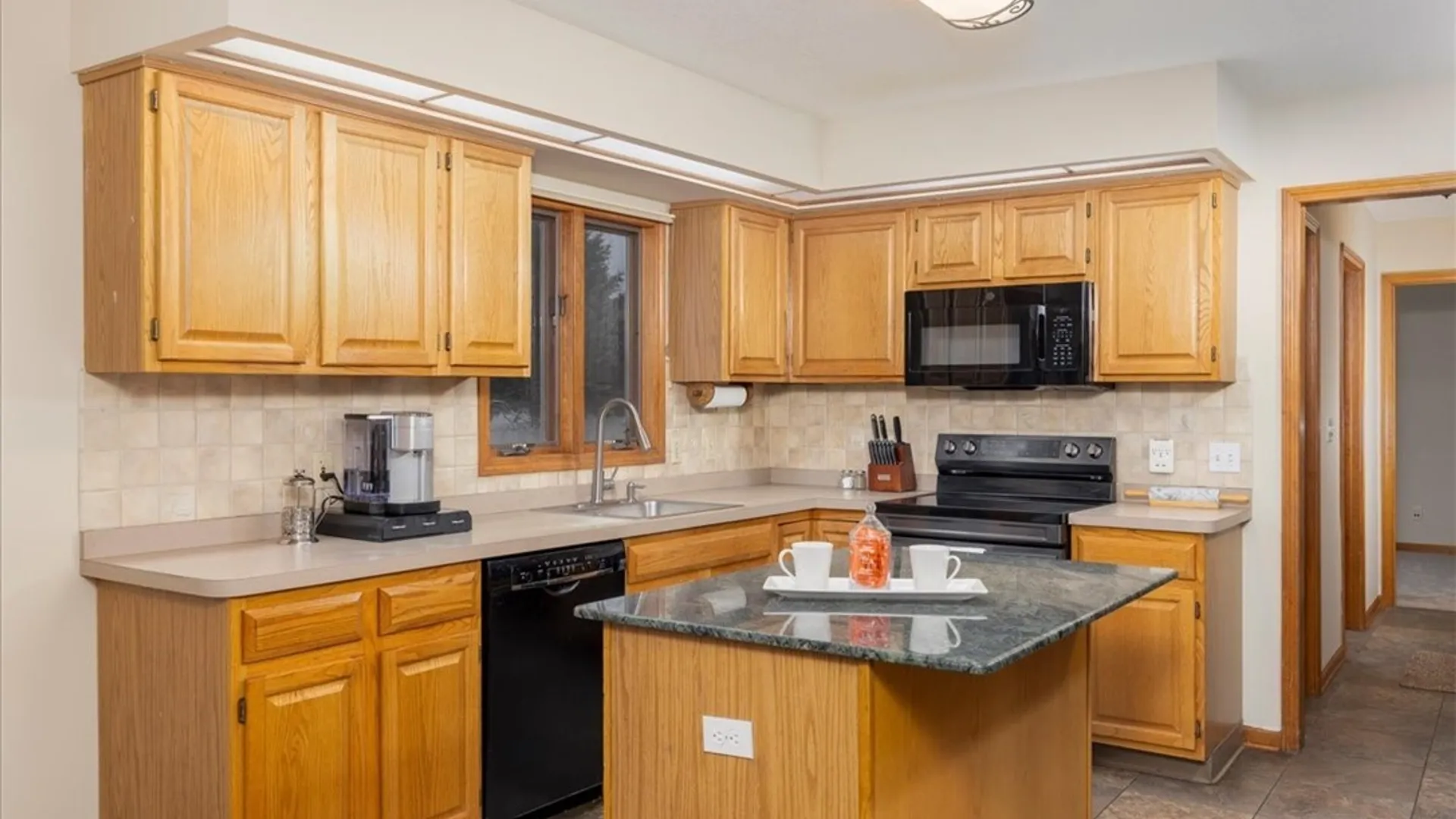 Property at 6115 Newberry Court, Clarence, NY 14032 10
