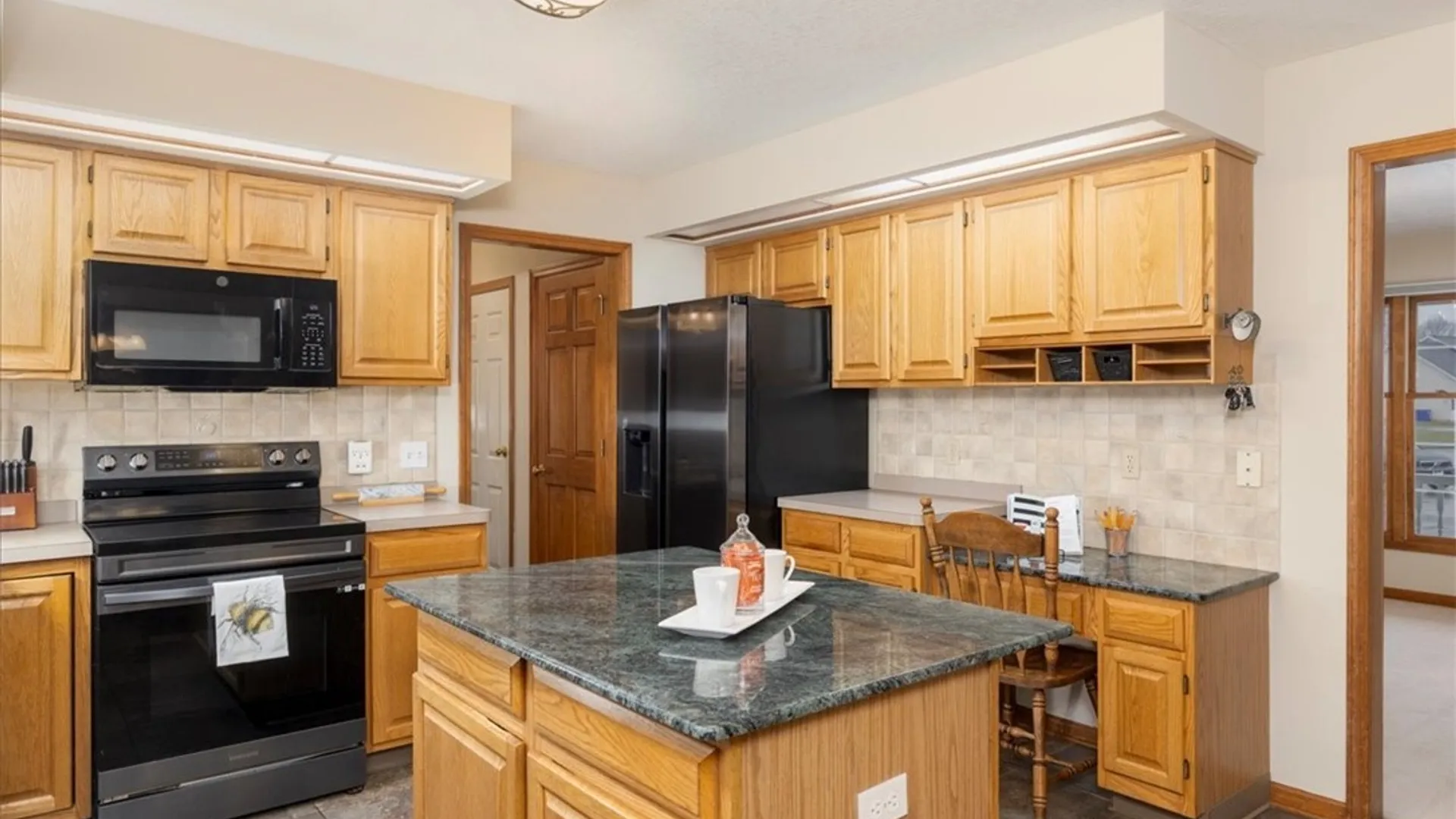 Property at 6115 Newberry Court, Clarence, NY 14032 11