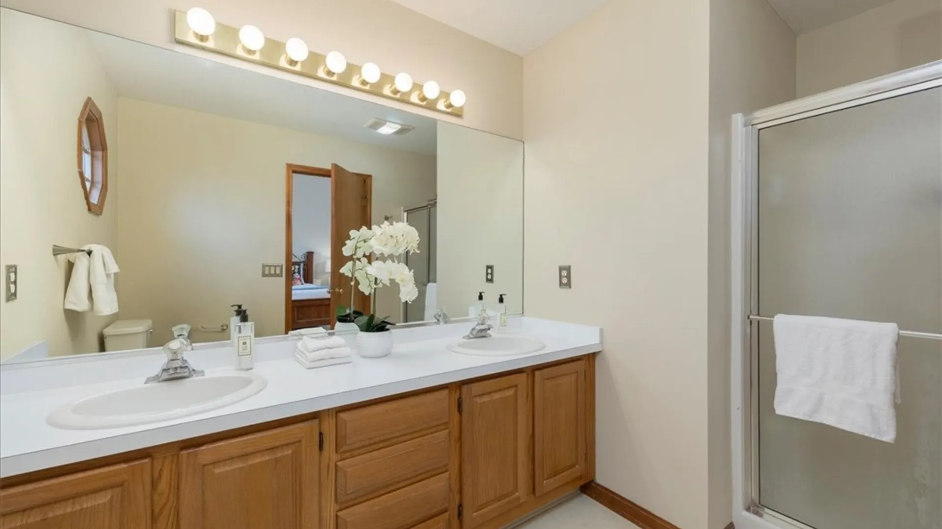 Property at 6115 Newberry Court, Clarence, NY 14032 18