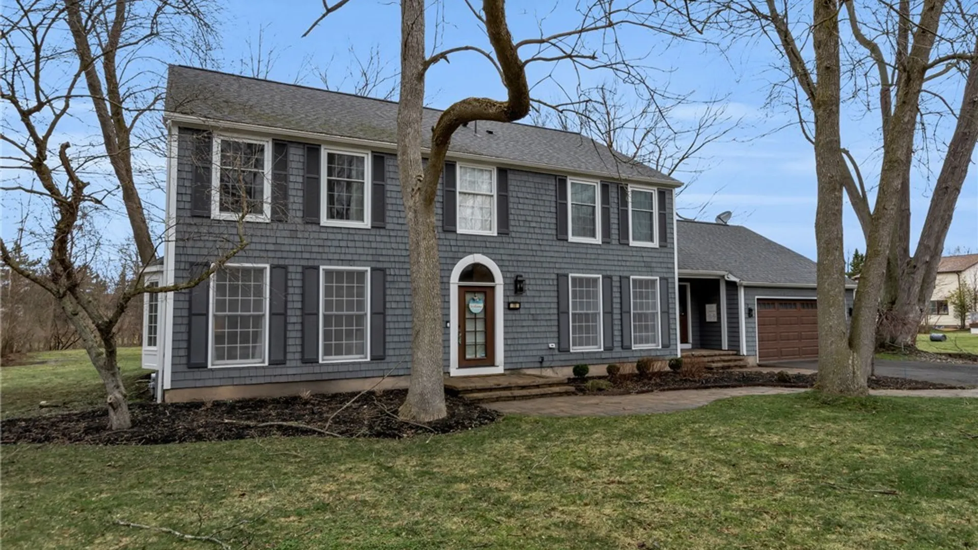 Property at 70 Wynngate Lane, Amherst, NY 14221 2