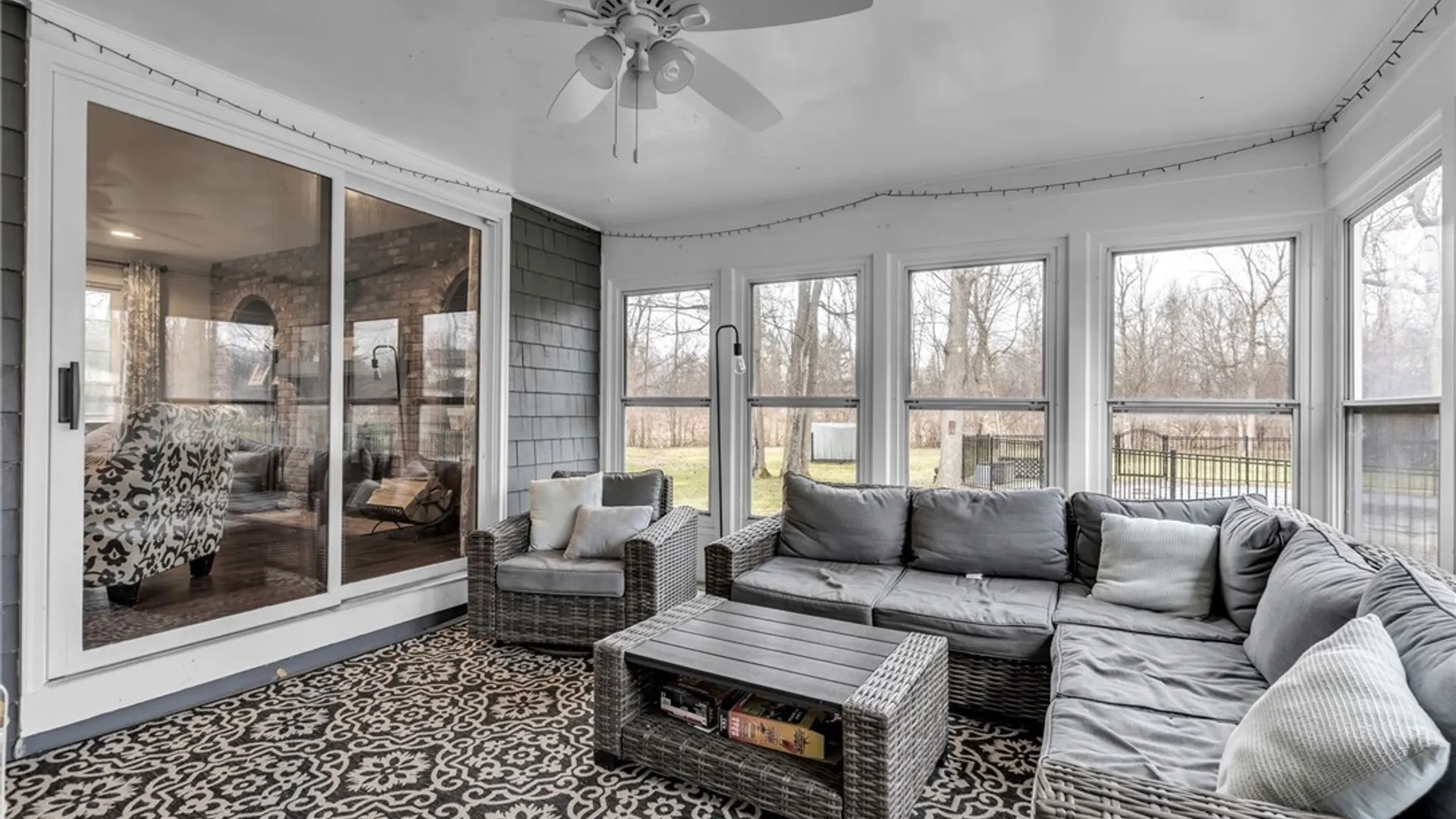 Property at 70 Wynngate Lane, Amherst, NY 14221 20