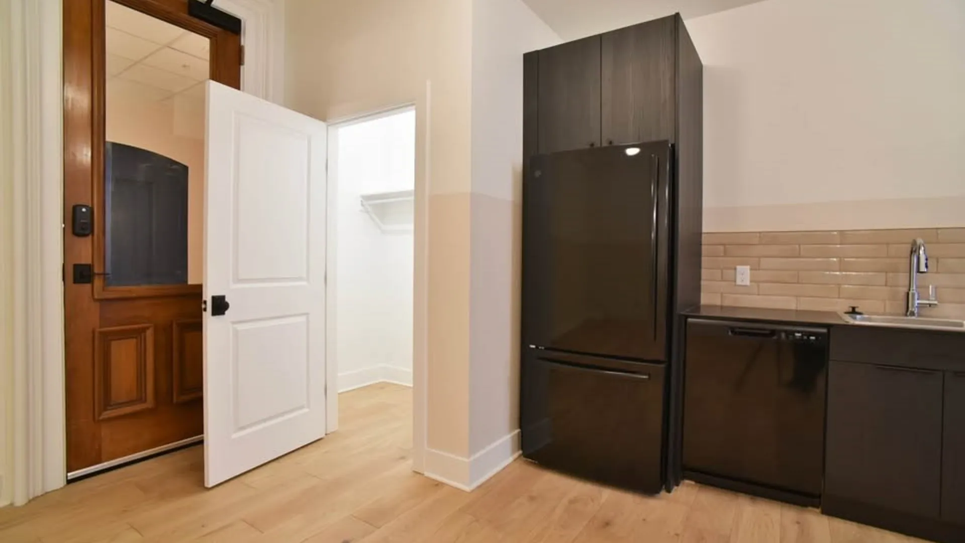 Property at 30 Broad Street, Rochester, NY 14609 12