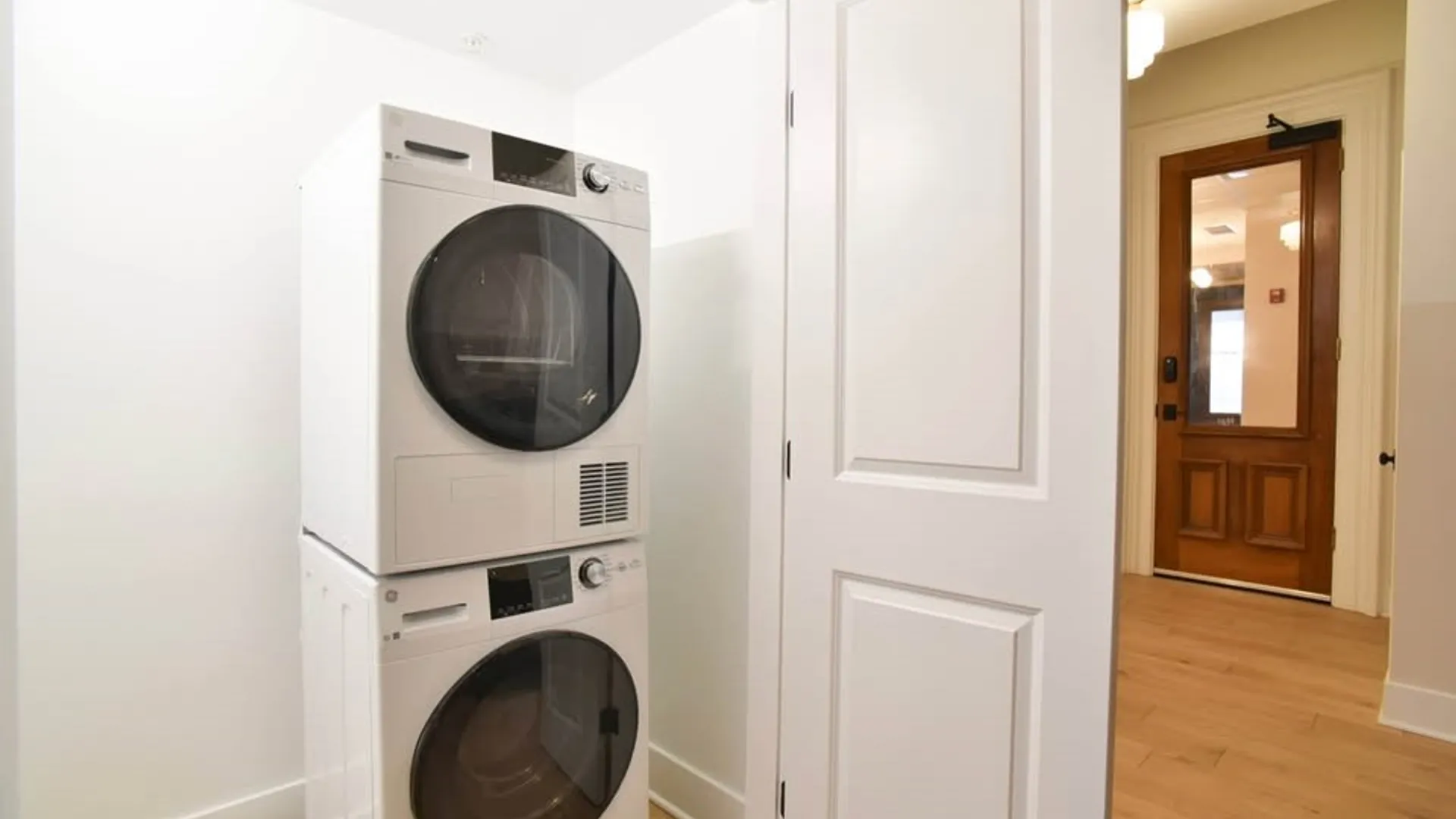 Property at 30 Broad Street, Rochester, NY 14609 4