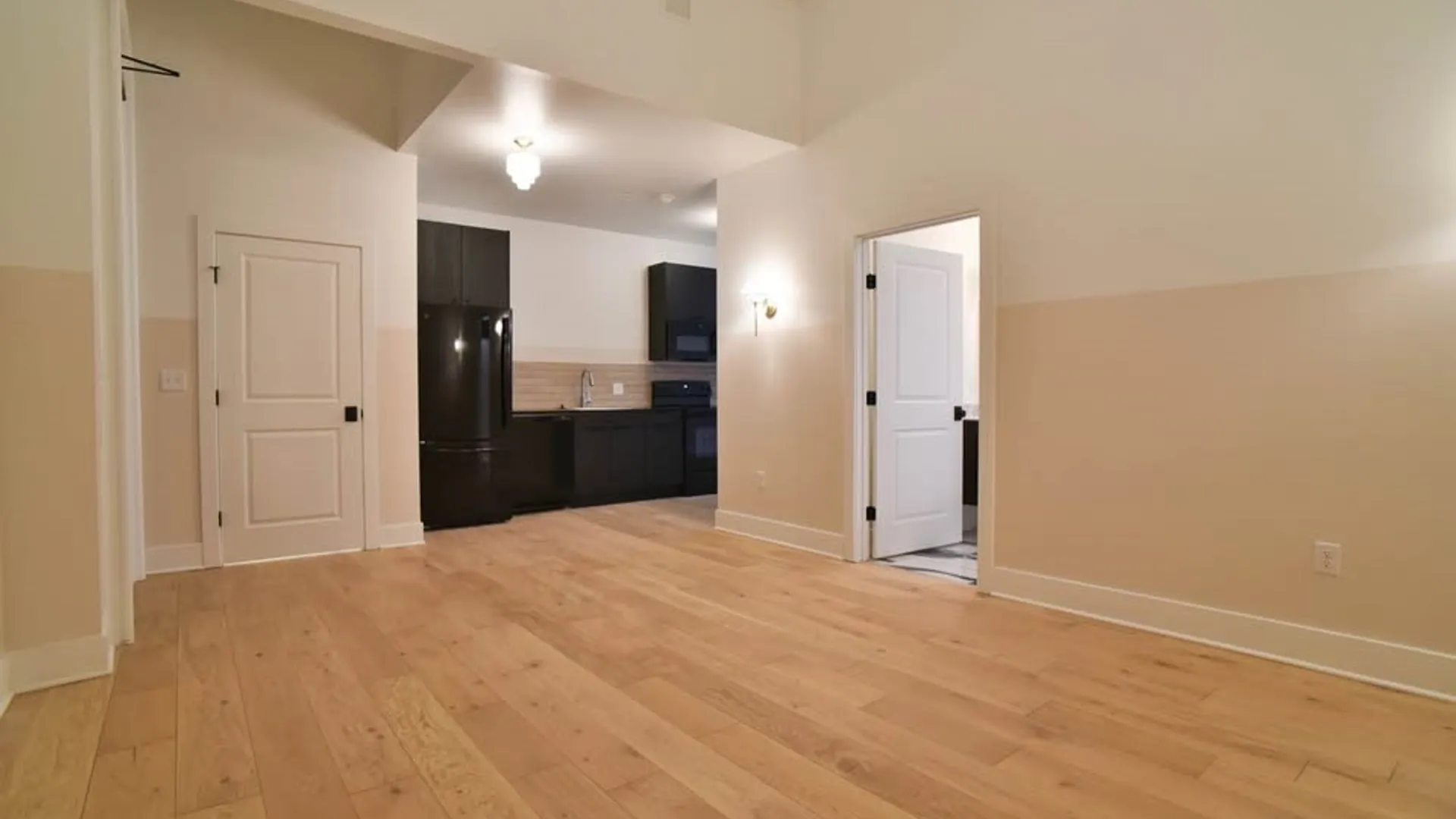 Property at 30 Broad Street, Rochester, NY 14609 7