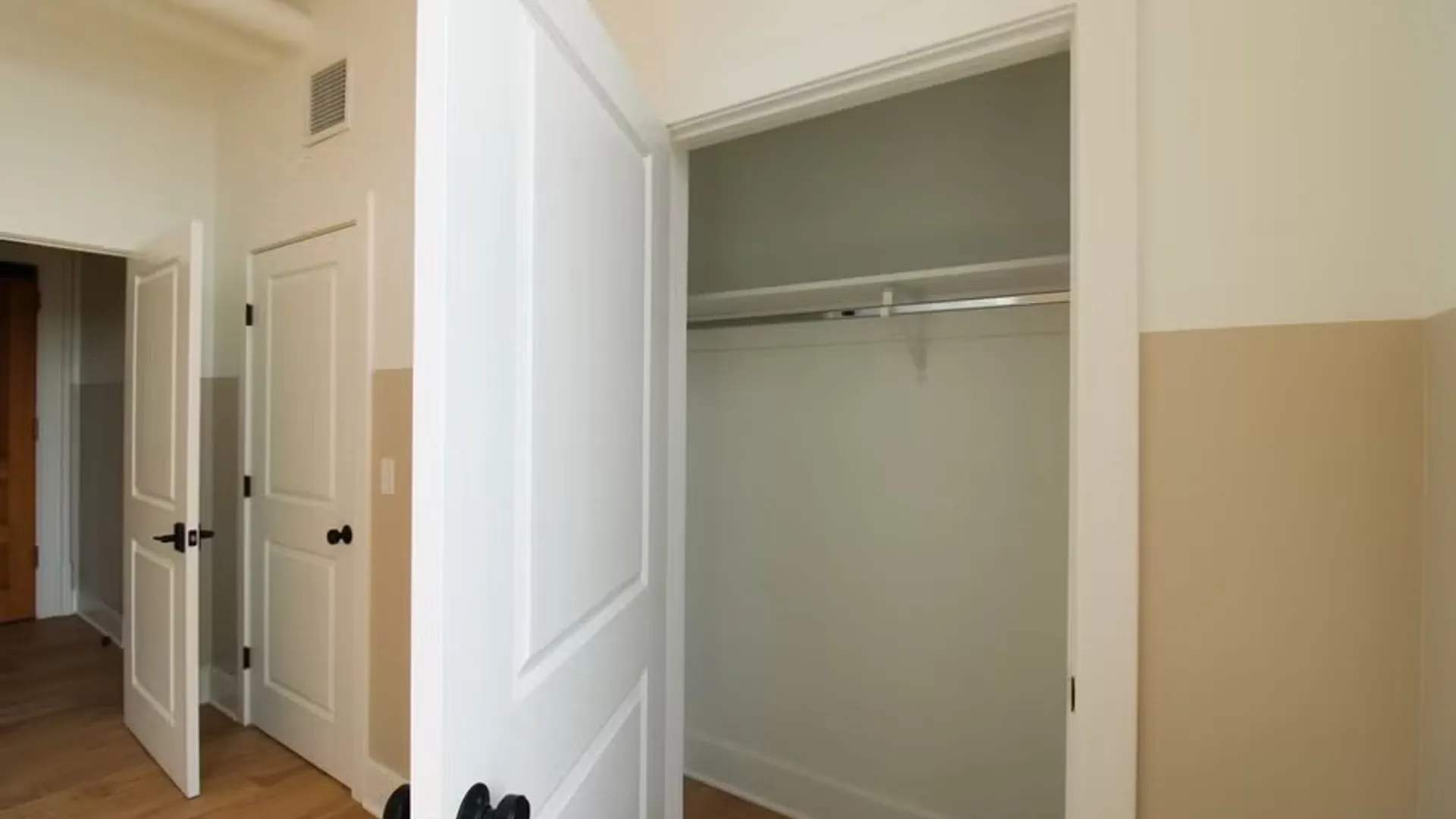 Property at 30 Broad Street, Rochester, NY 14609 14