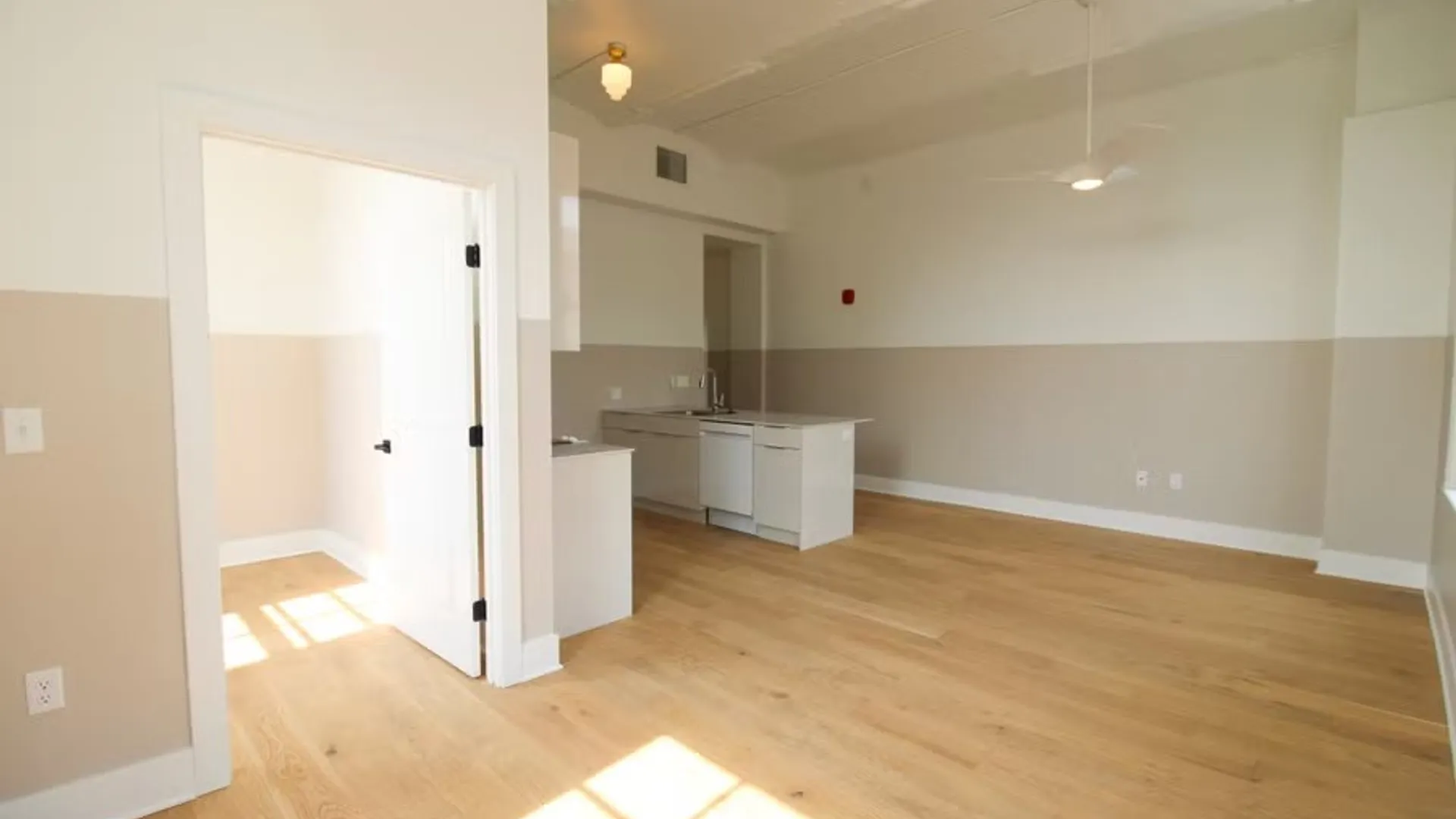 Property at 30 Broad Street, Rochester, NY 14609 16