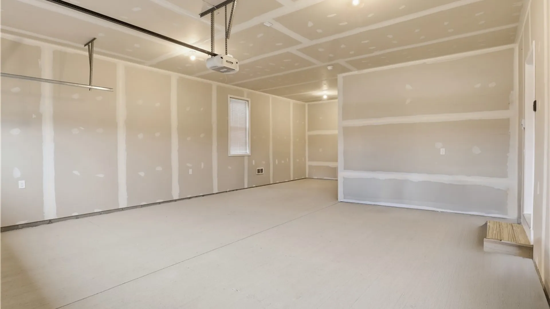 Property at 8 Nightfrost Lane, Henrietta, NY 14467 38