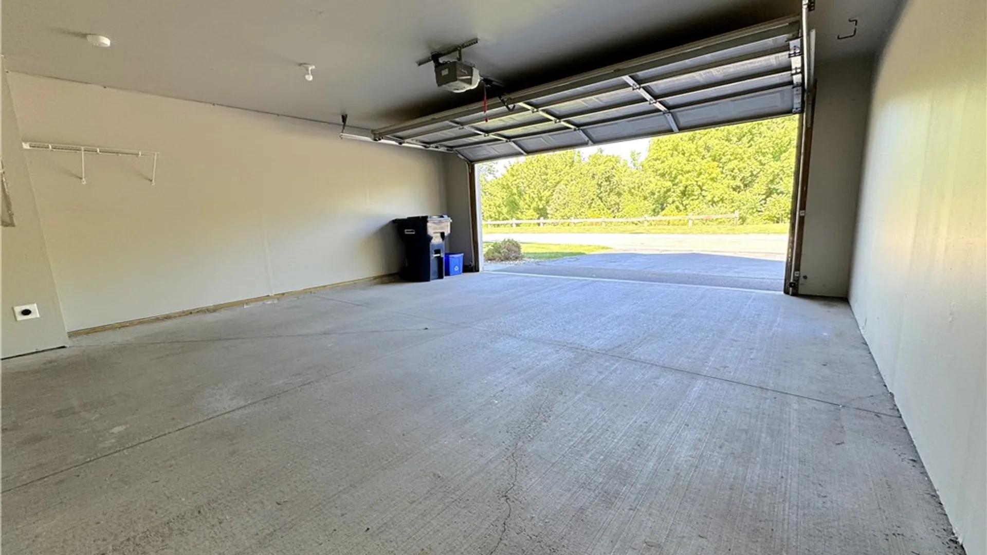 Property at 35 Captain's Cove Lane, Webster, NY 14580 15