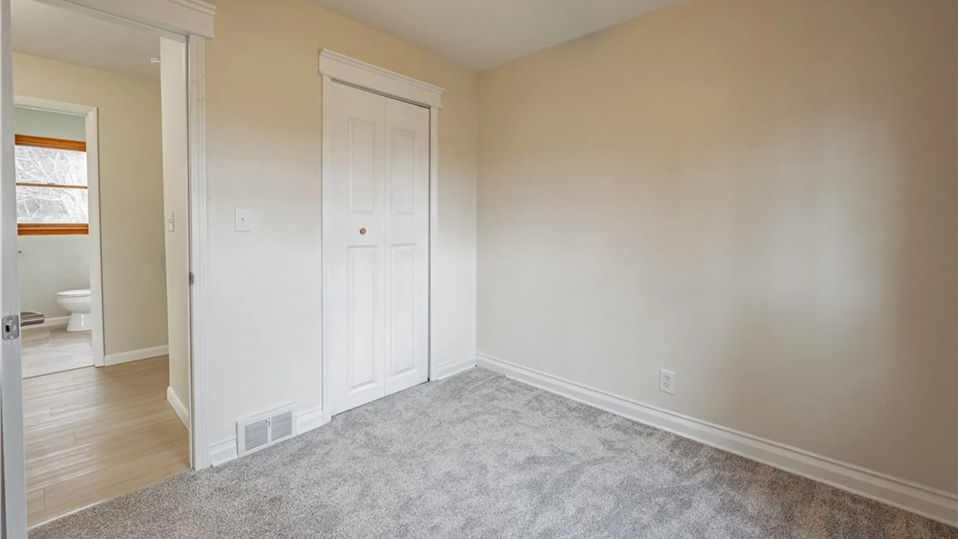 Property at 7330 Salt Road, Clarence, NY 14032 25