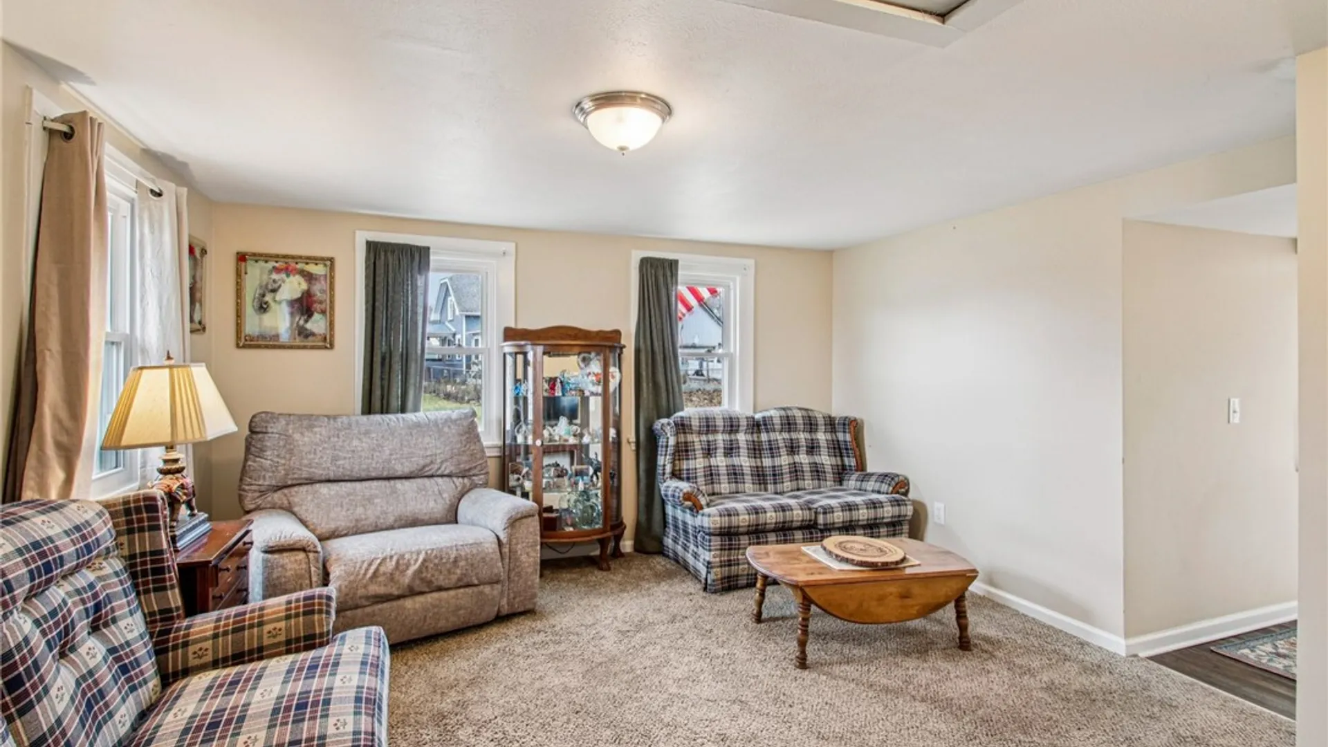 Property at 256 Breezeway Drive, Irondequoit, NY 14622 11