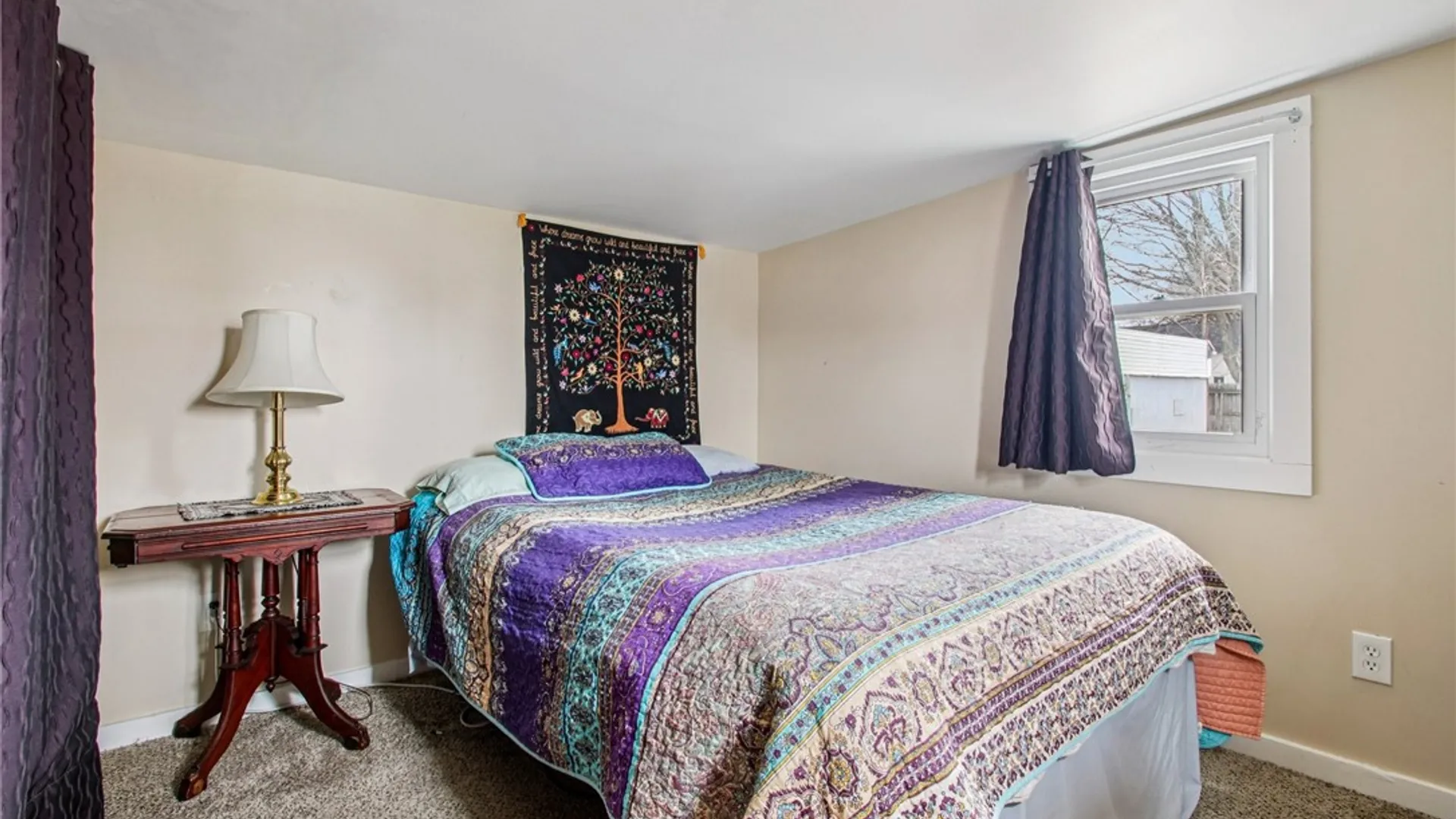 Property at 256 Breezeway Drive, Irondequoit, NY 14622 14