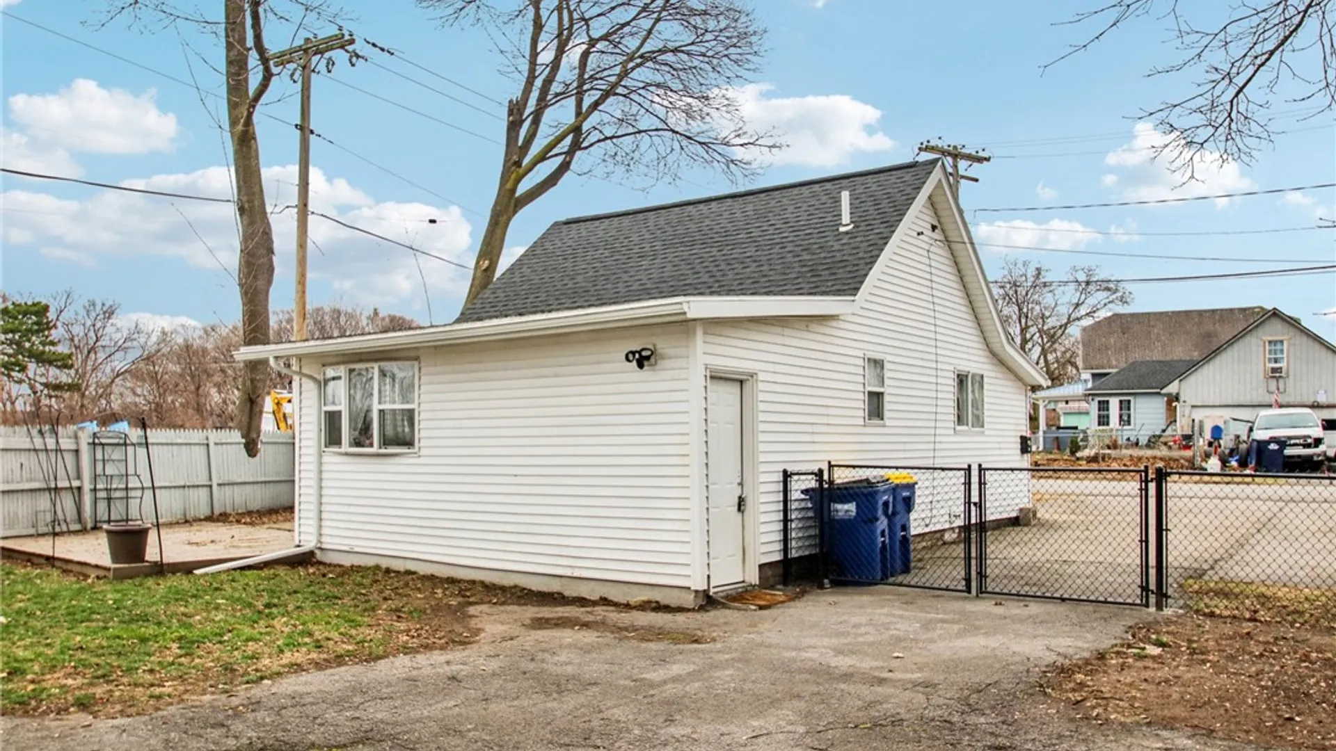 Property at 256 Breezeway Drive, Irondequoit, NY 14622 26