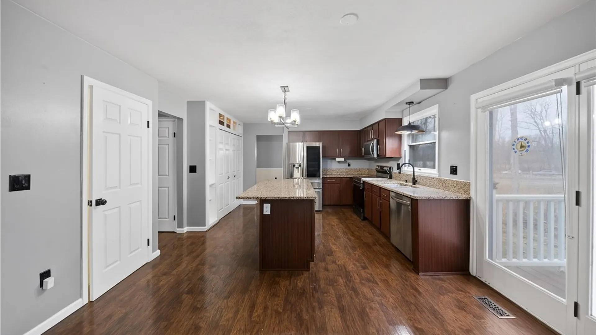 Property at 322 Garfield Avenue, Salina, NY 13088 6