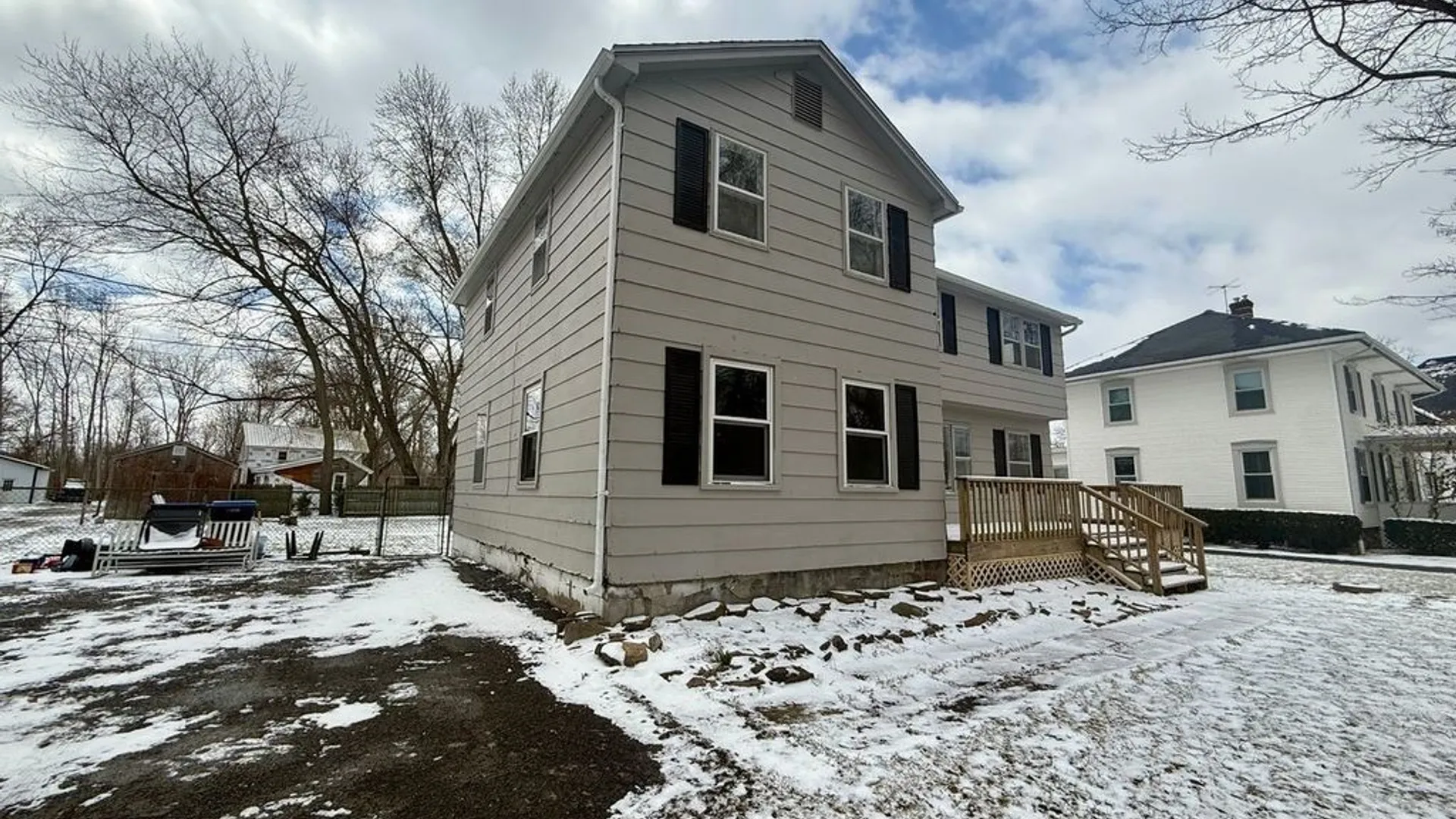 Property at 2646 Youngstown Lockport Road, Porter, NY 14131 4