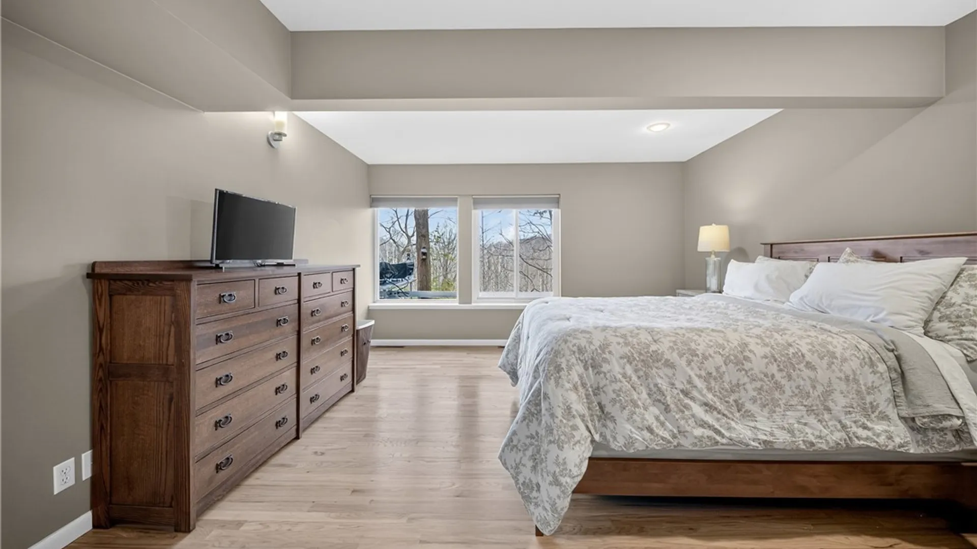 Property at 7516 Spectrum Way, Manlius, NY 13066 22