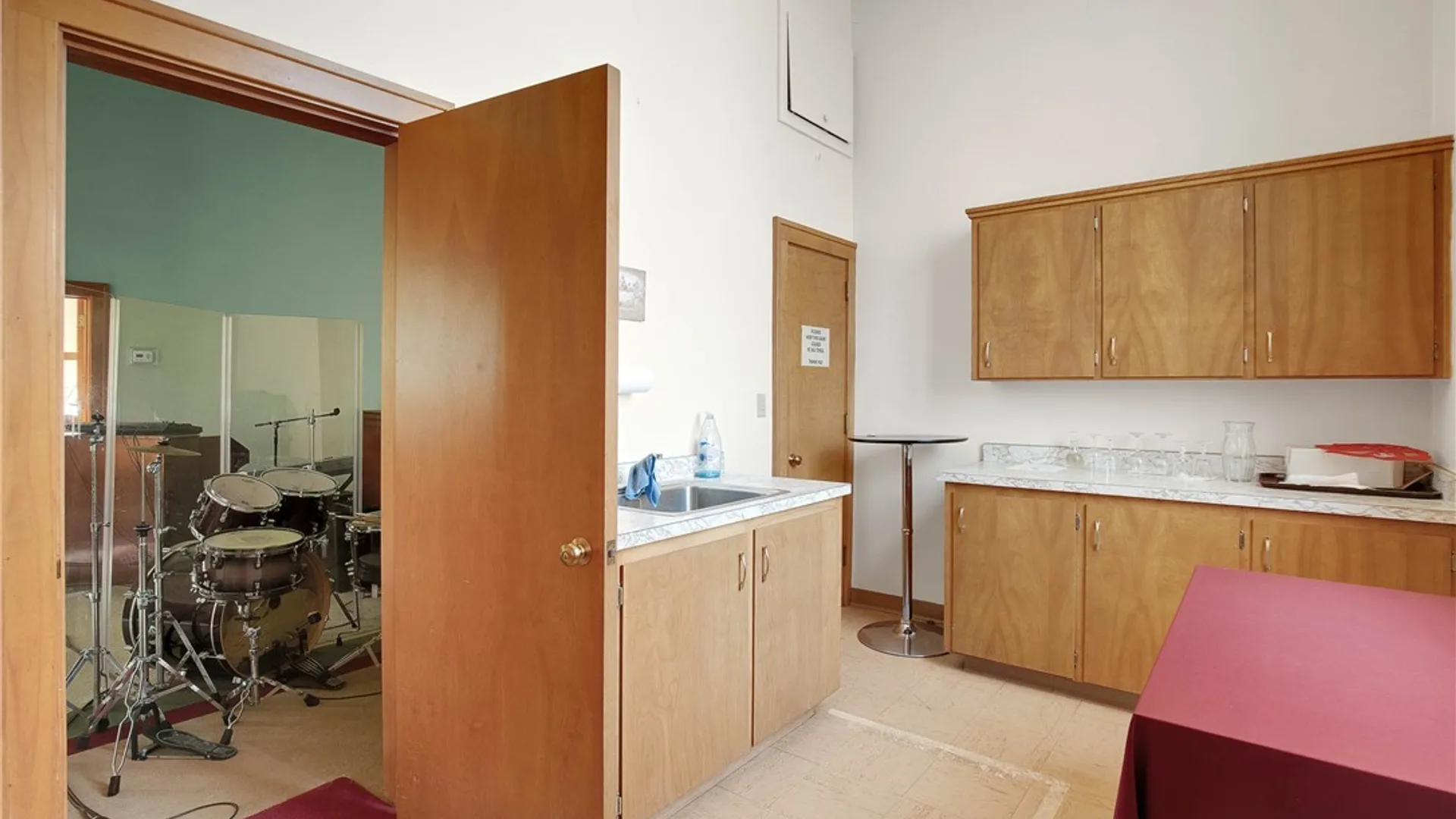 Property at 9 Bristol Avenue, Lockport City, NY 14094 14