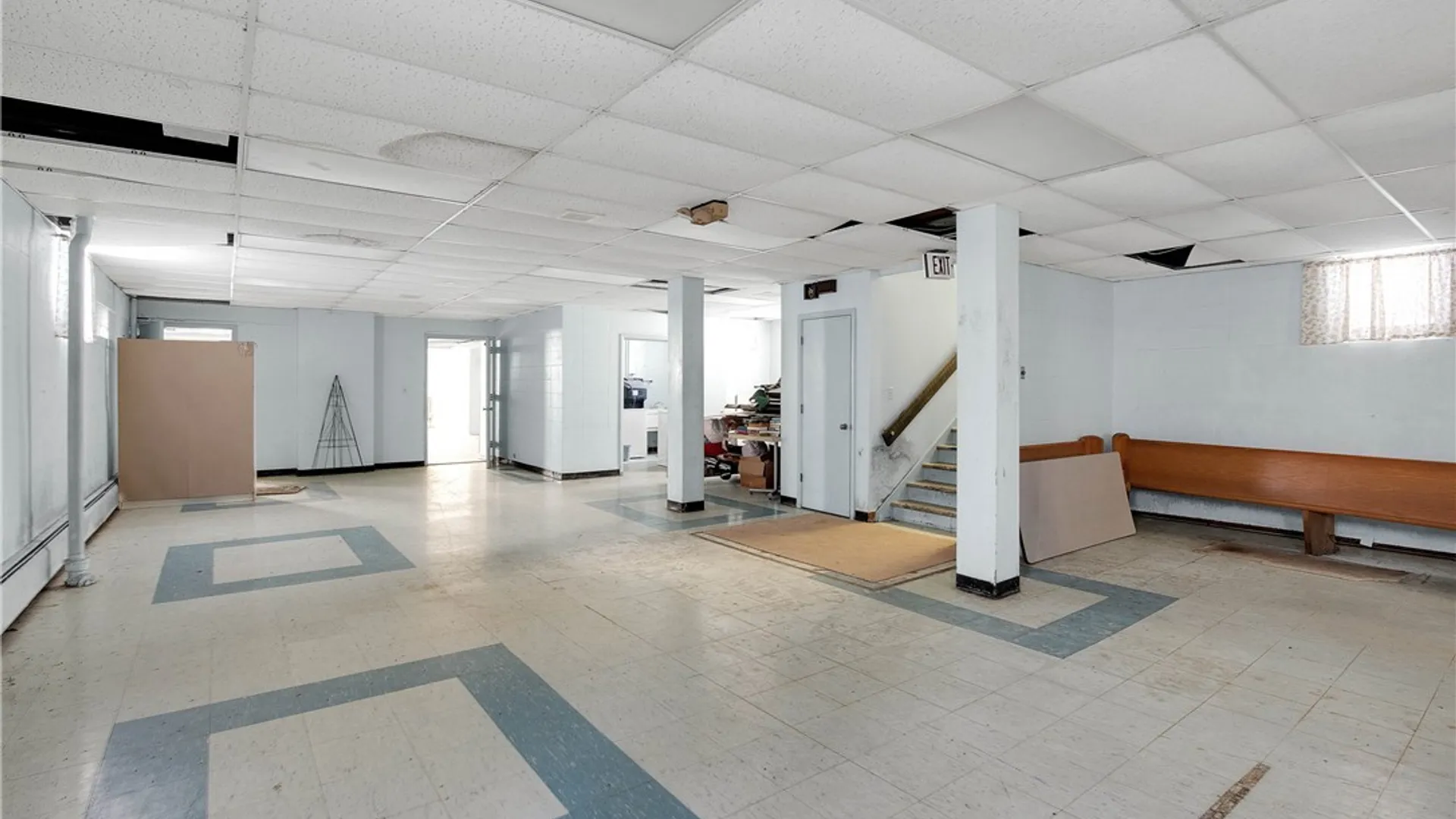 Property at 9 Bristol Avenue, Lockport City, NY 14094 25