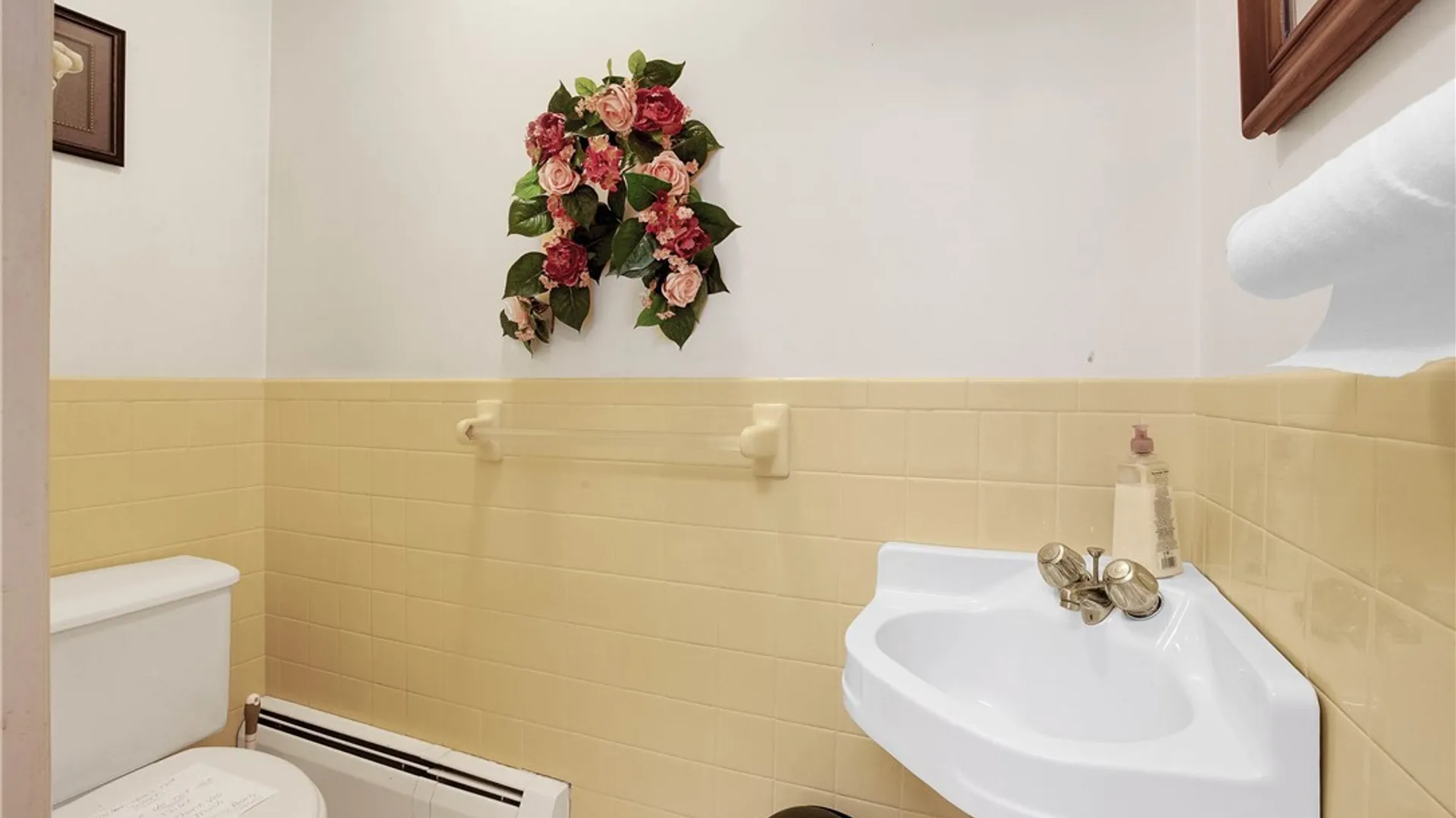 Property at 9 Bristol Avenue, Lockport City, NY 14094 33