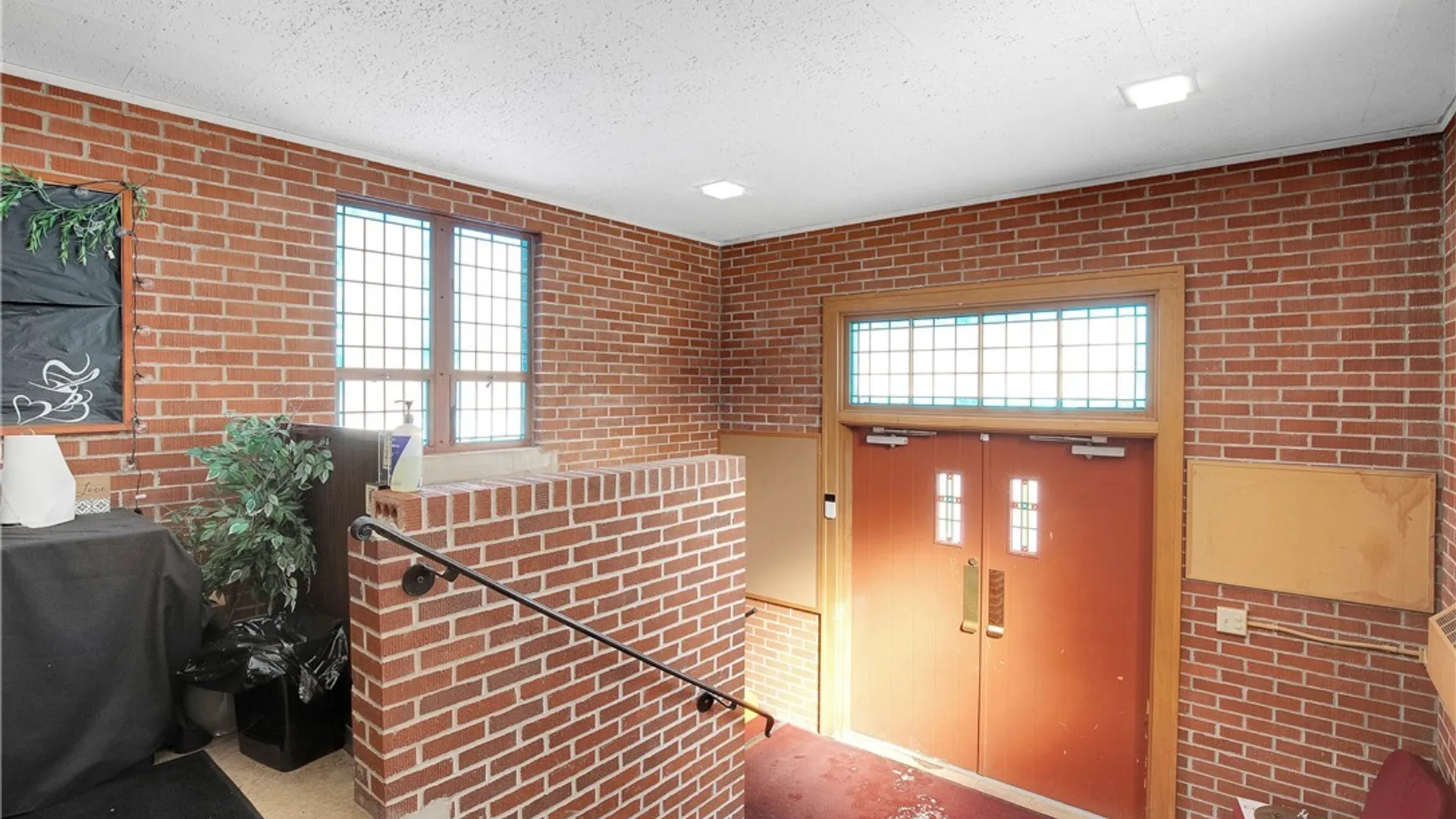 Property at 9 Bristol Avenue, Lockport City, NY 14094 5