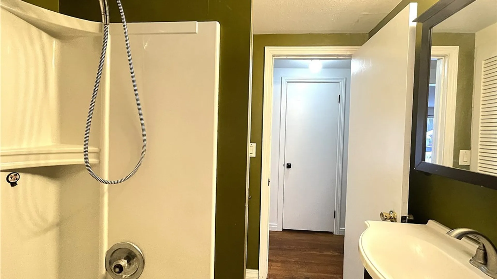 Property at 121 Wadsworth Road, Clay, NY 13212 15