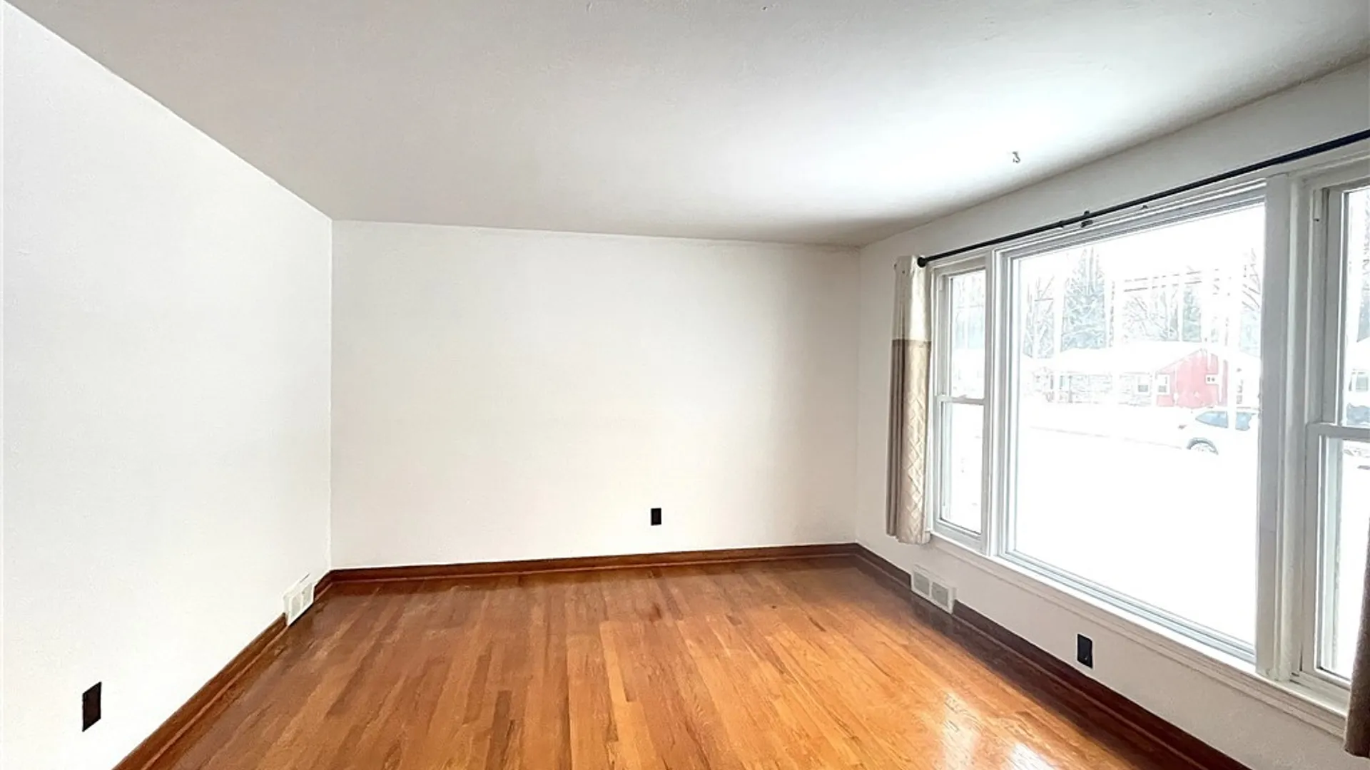 Property at 121 Wadsworth Road, Clay, NY 13212 4