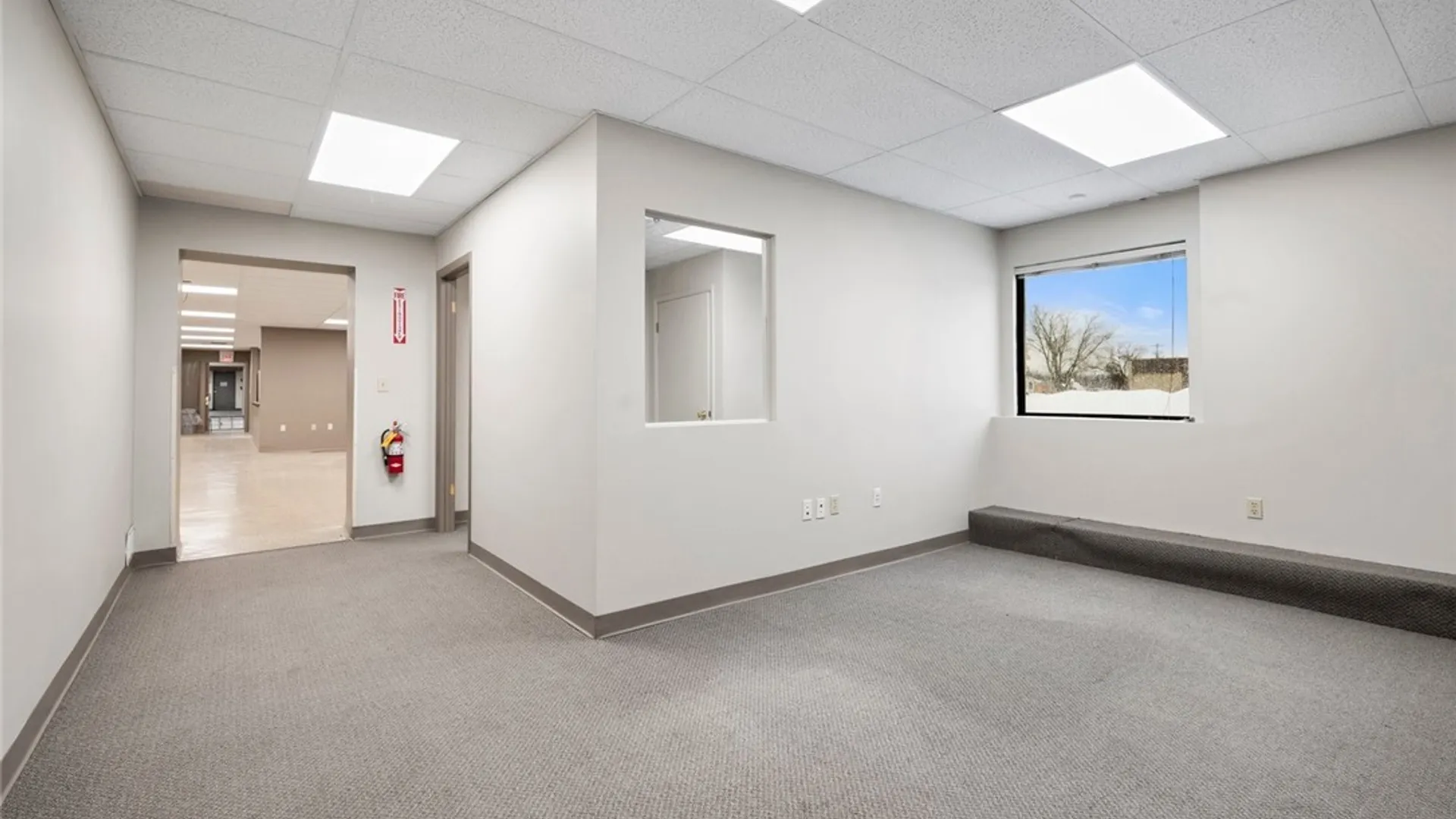 Property at 4 Adler Drive, DeWitt, NY 13057 16