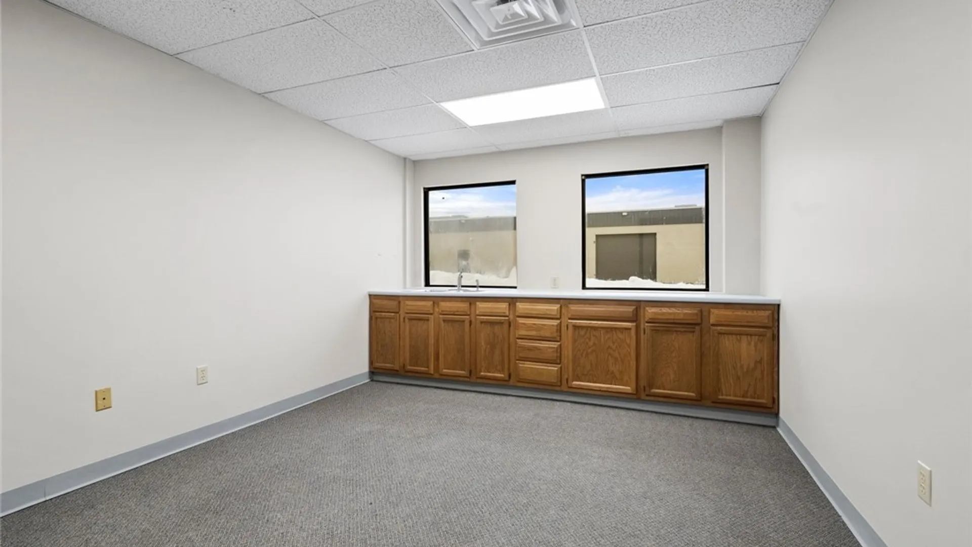 Property at 4 Adler Drive, DeWitt, NY 13057 19