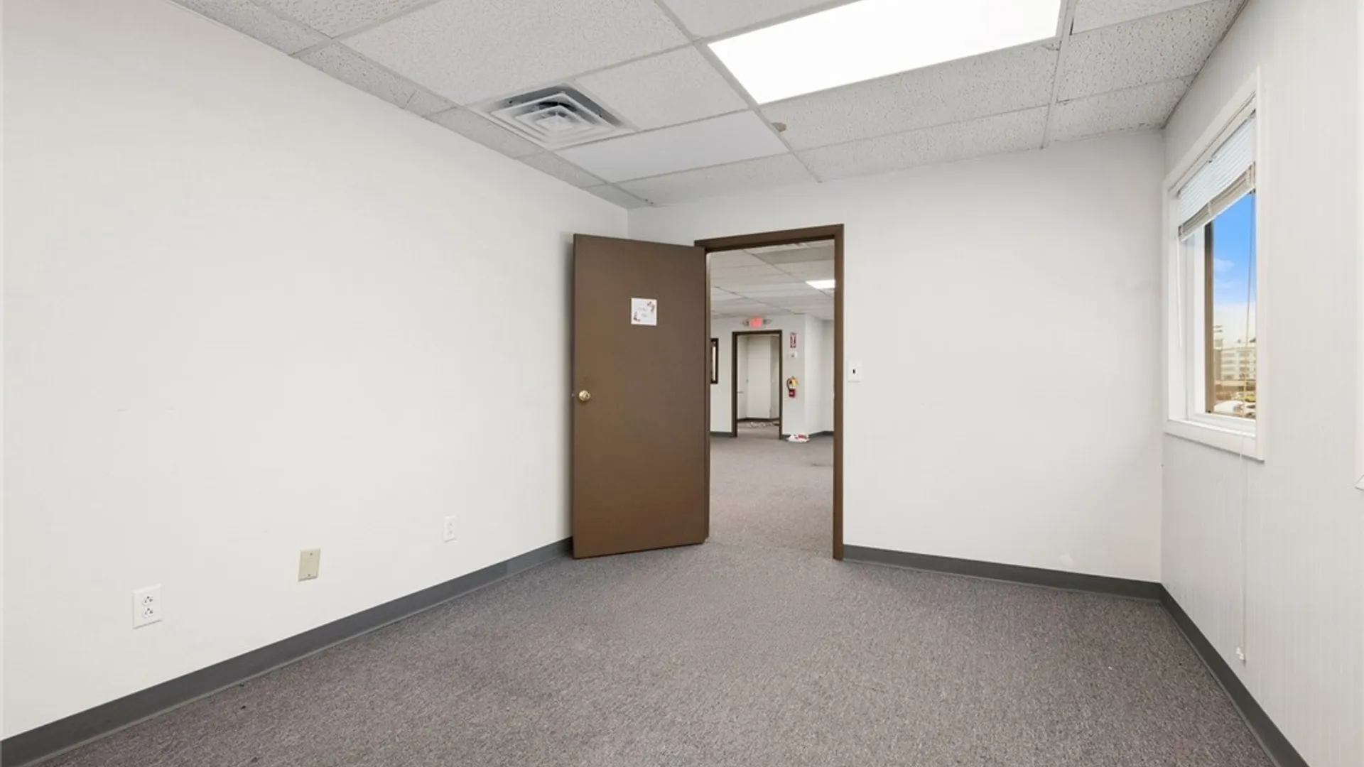 Property at 4 Adler Drive, DeWitt, NY 13057 29