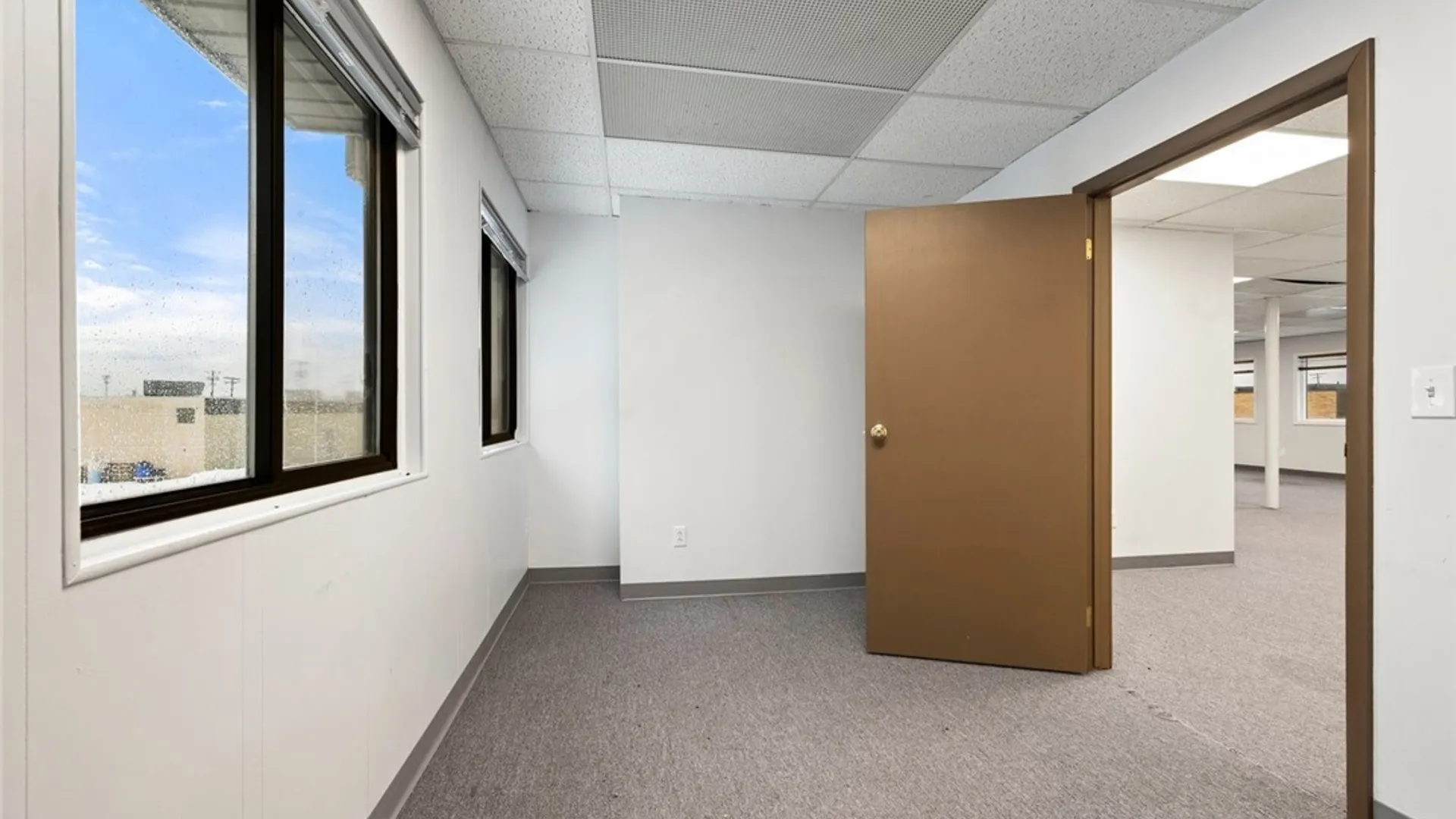 Property at 4 Adler Drive, DeWitt, NY 13057 31