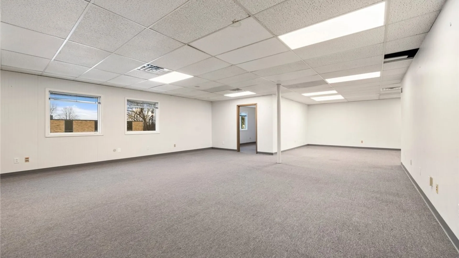 Property at 4 Adler Drive, DeWitt, NY 13057 34