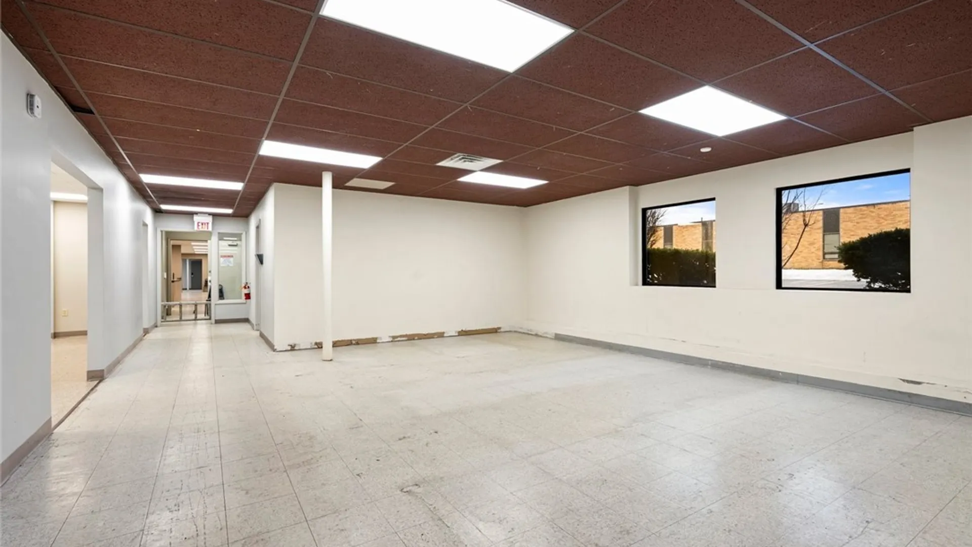 Property at 4 Adler Drive, DeWitt, NY 13057 39