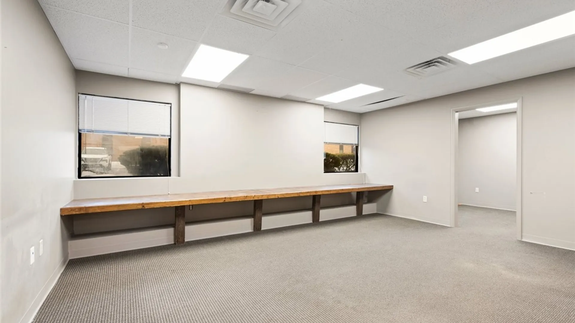 Property at 4 Adler Drive, DeWitt, NY 13057 45