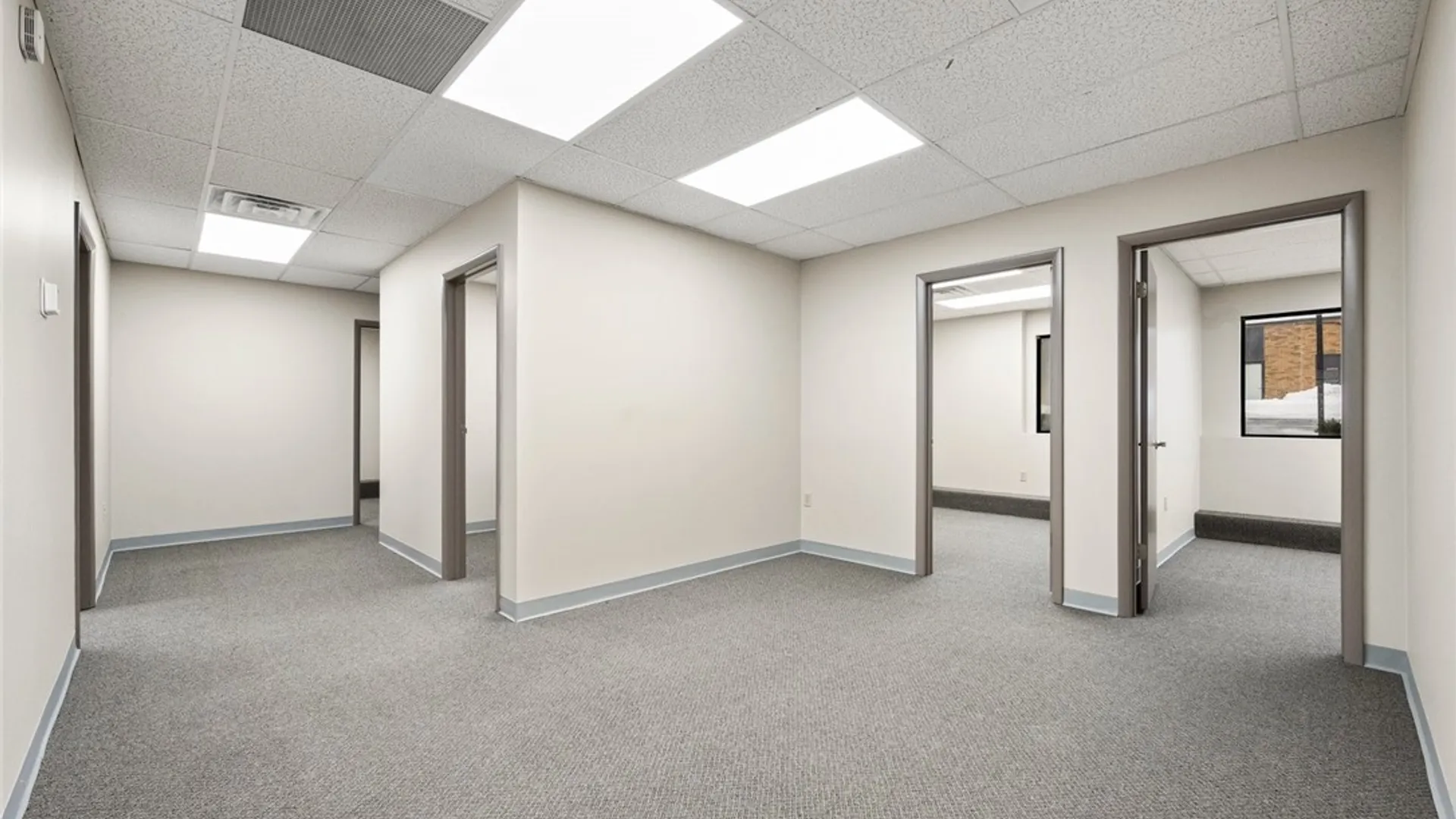 Property at 4 Adler Drive, DeWitt, NY 13057 9