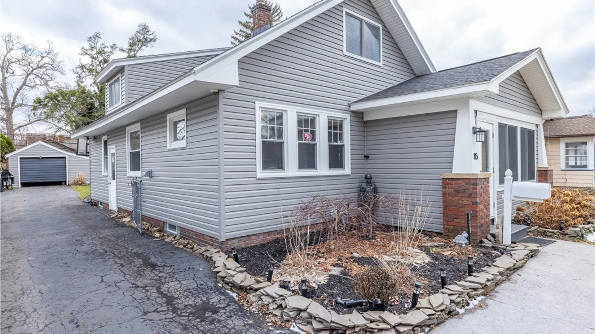 Property at 85 Hartsdale Road, Irondequoit, NY 14622 2