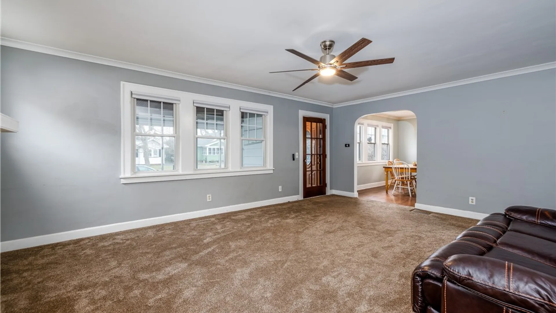 Property at 85 Hartsdale Road, Irondequoit, NY 14622 6