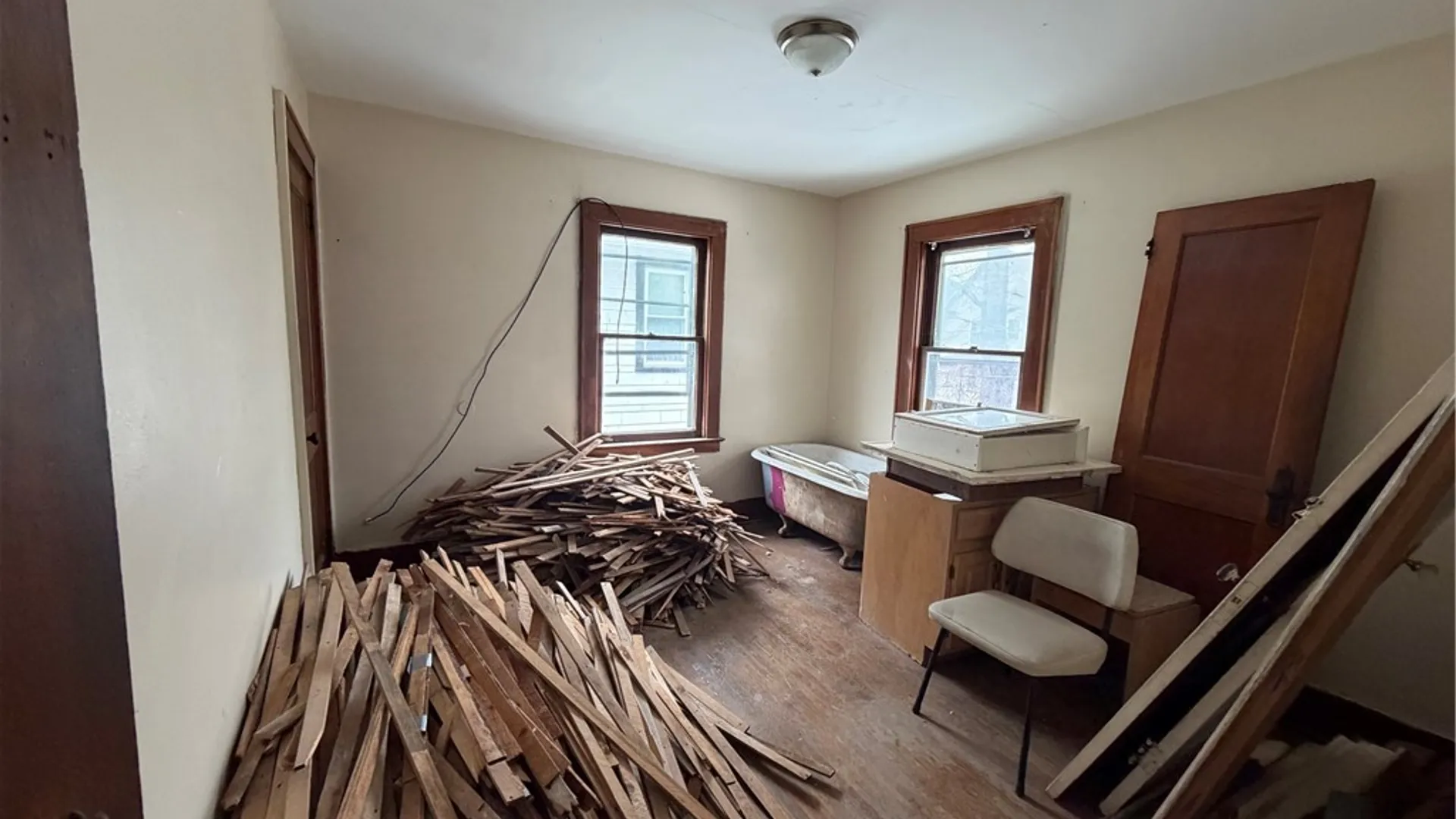 Property at 84 Stratford Park, Rochester, NY 14611 10